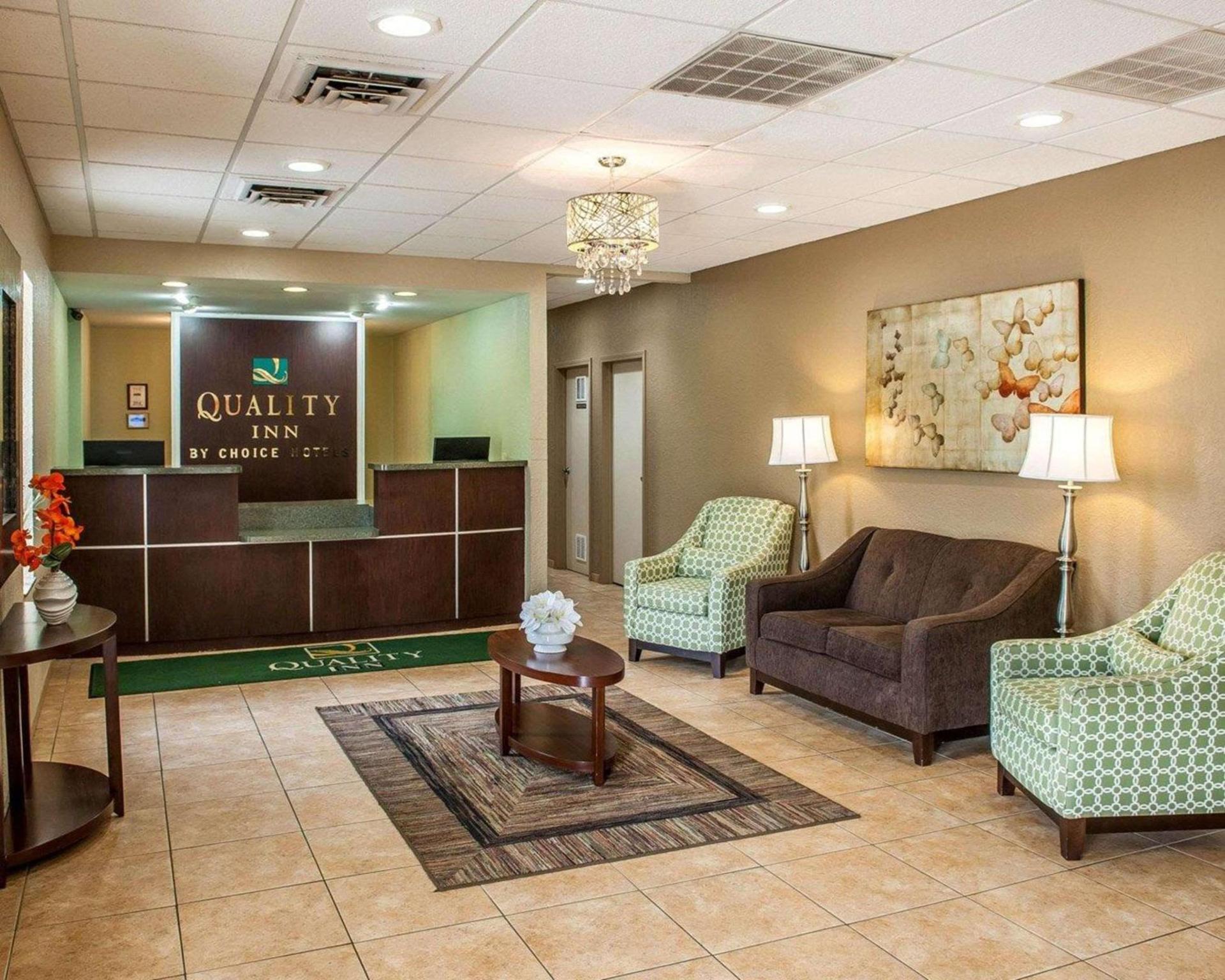 Quality Inn Huntingburg - Jasper photo 5
