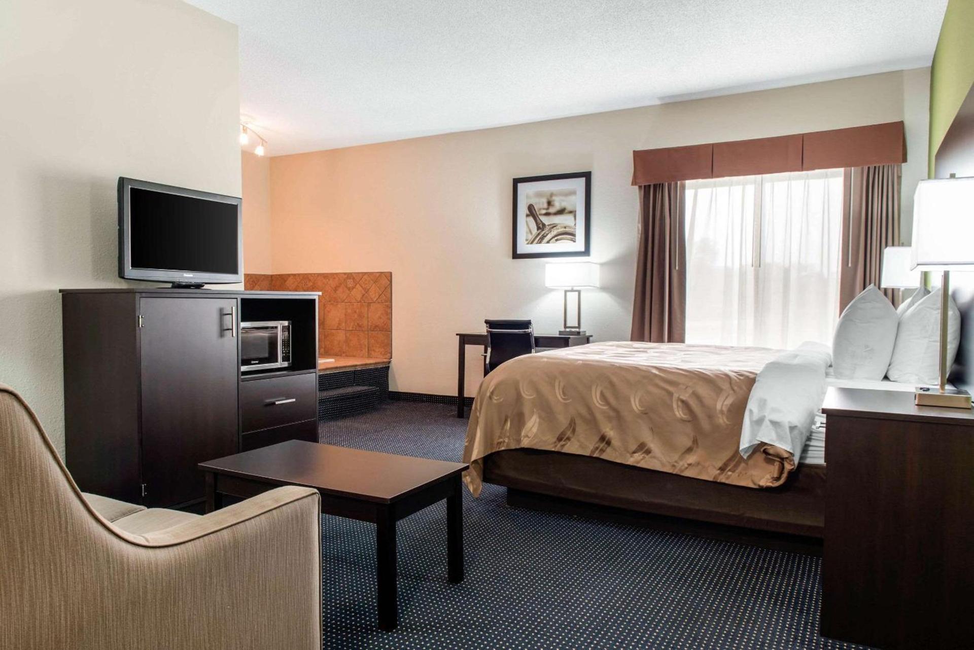 Quality Inn & Suites Anderson I-69 photo 25
