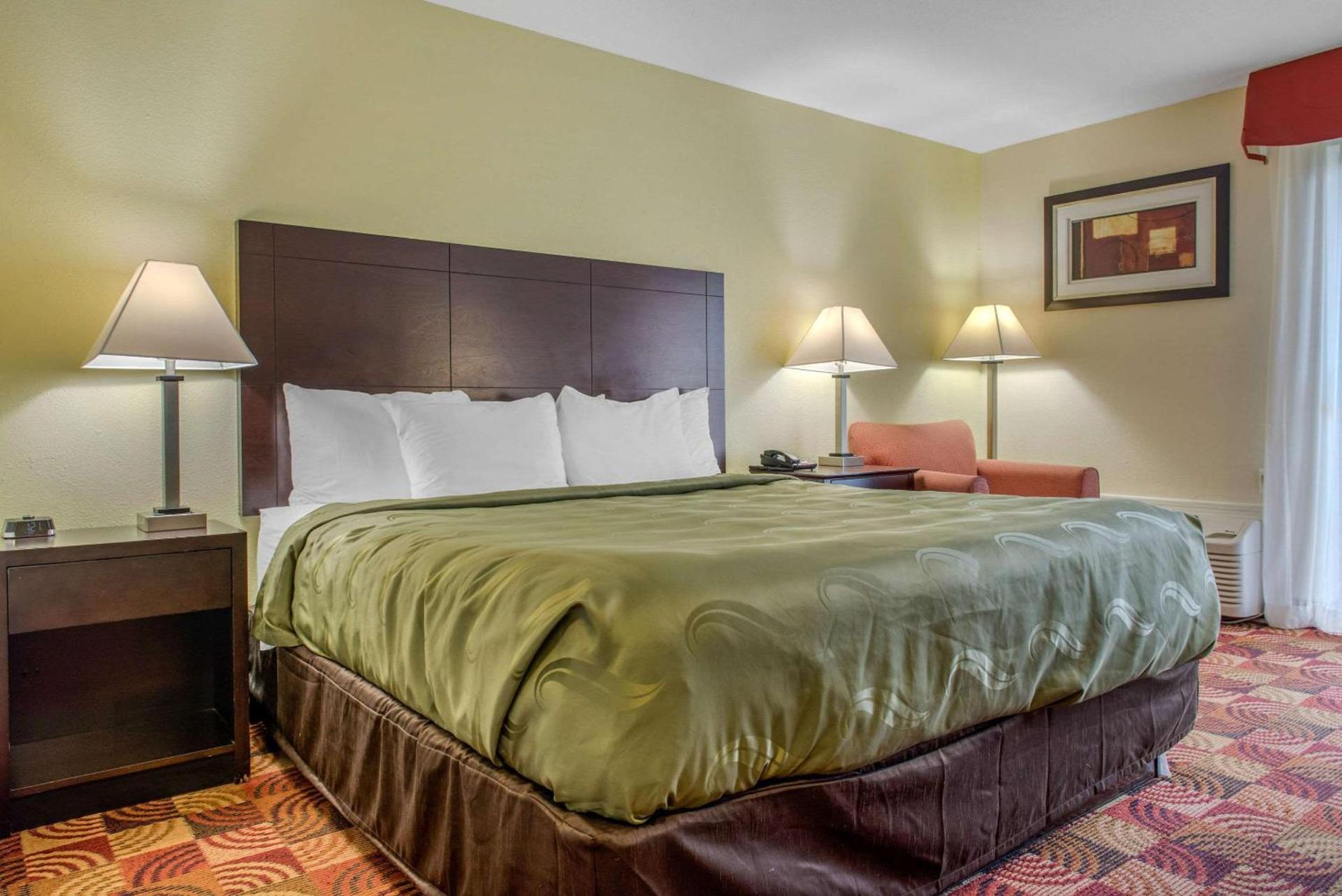 Quality Inn Bloomington Near University photo 10