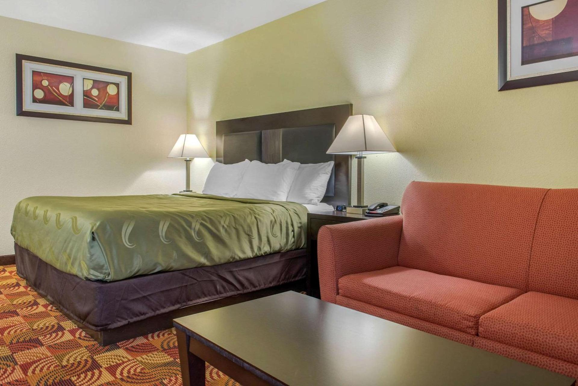 Quality Inn Bloomington Near University photo 16