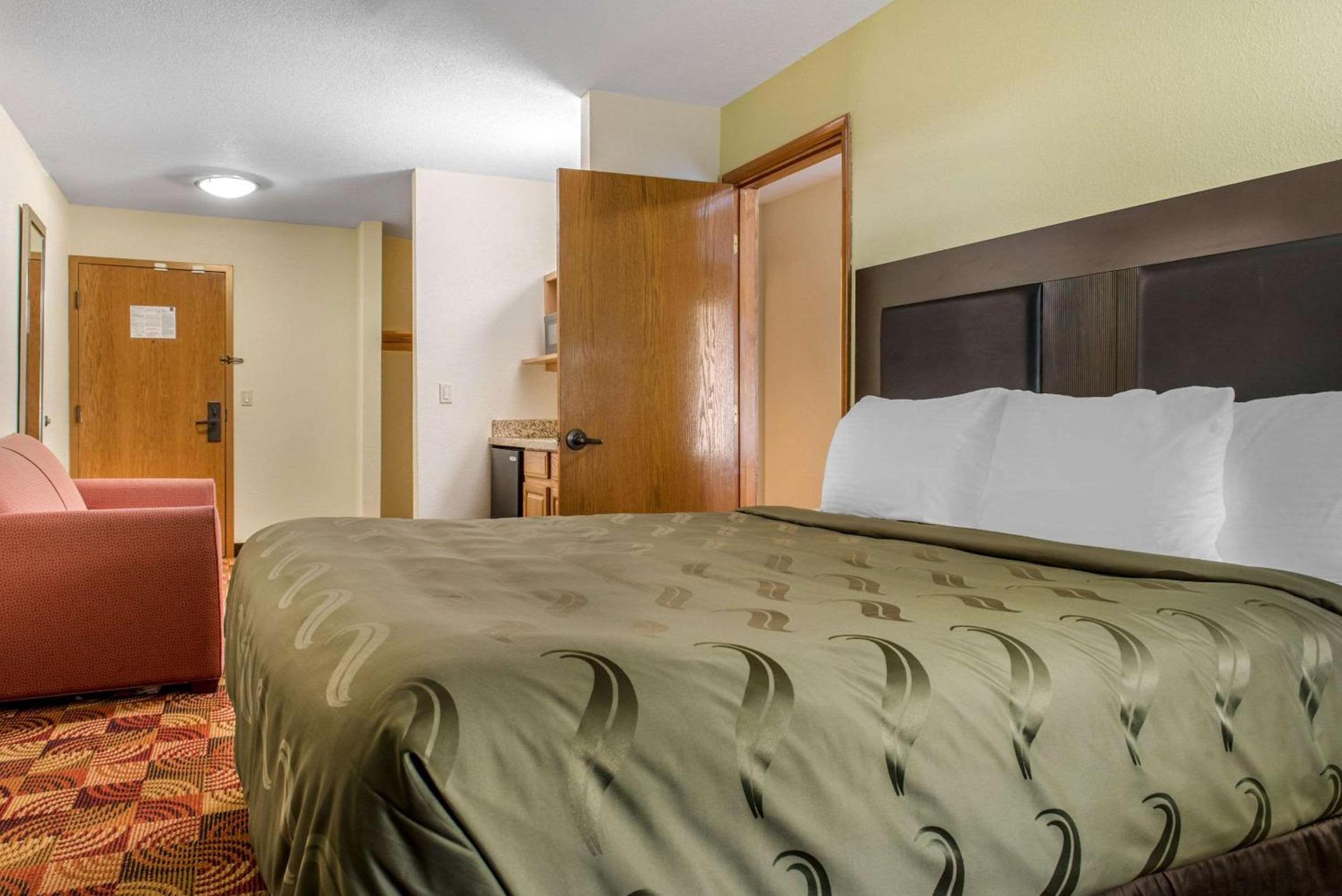 Quality Inn Bloomington Near University photo 28
