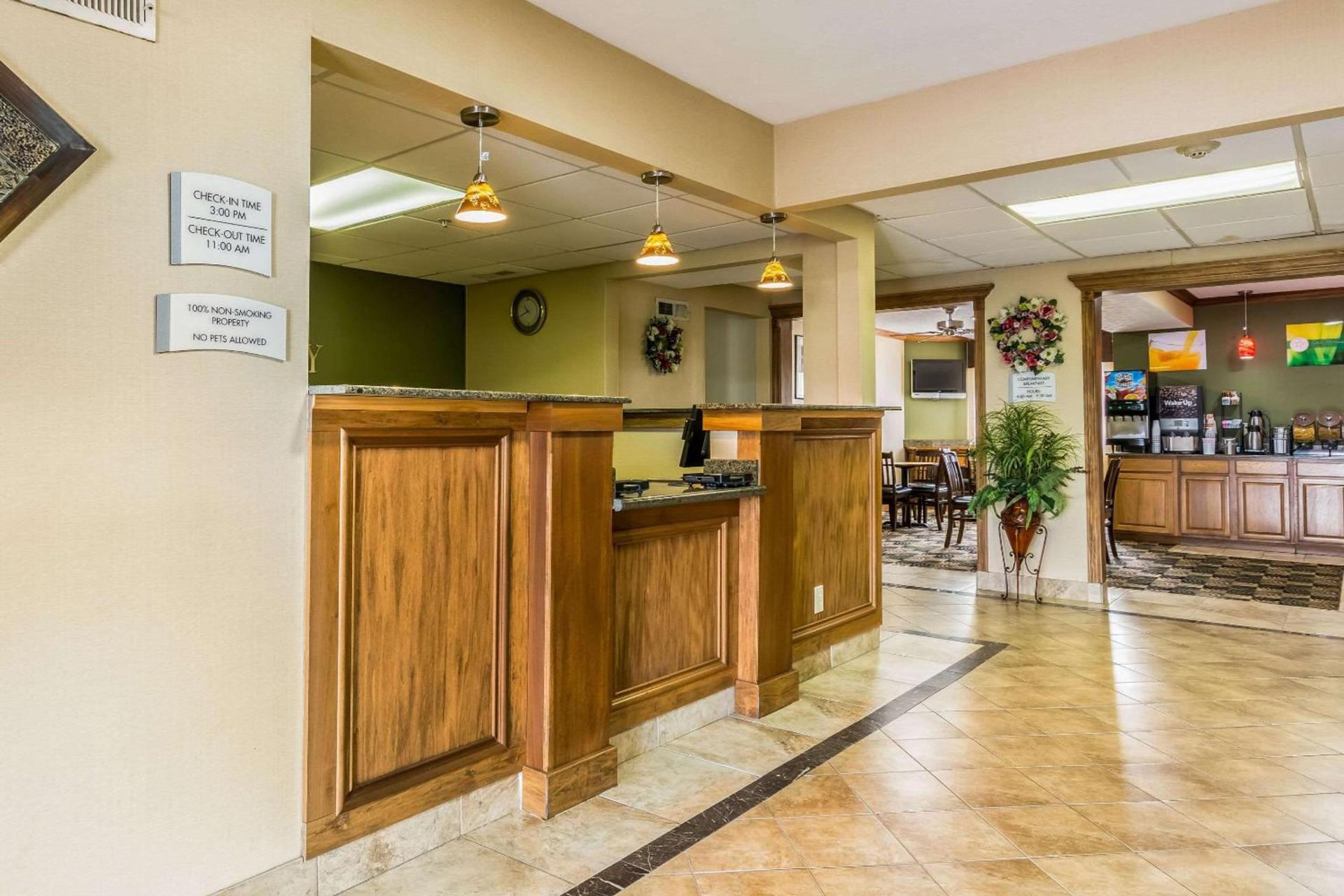 Quality Inn I-74 Batesville photo 7