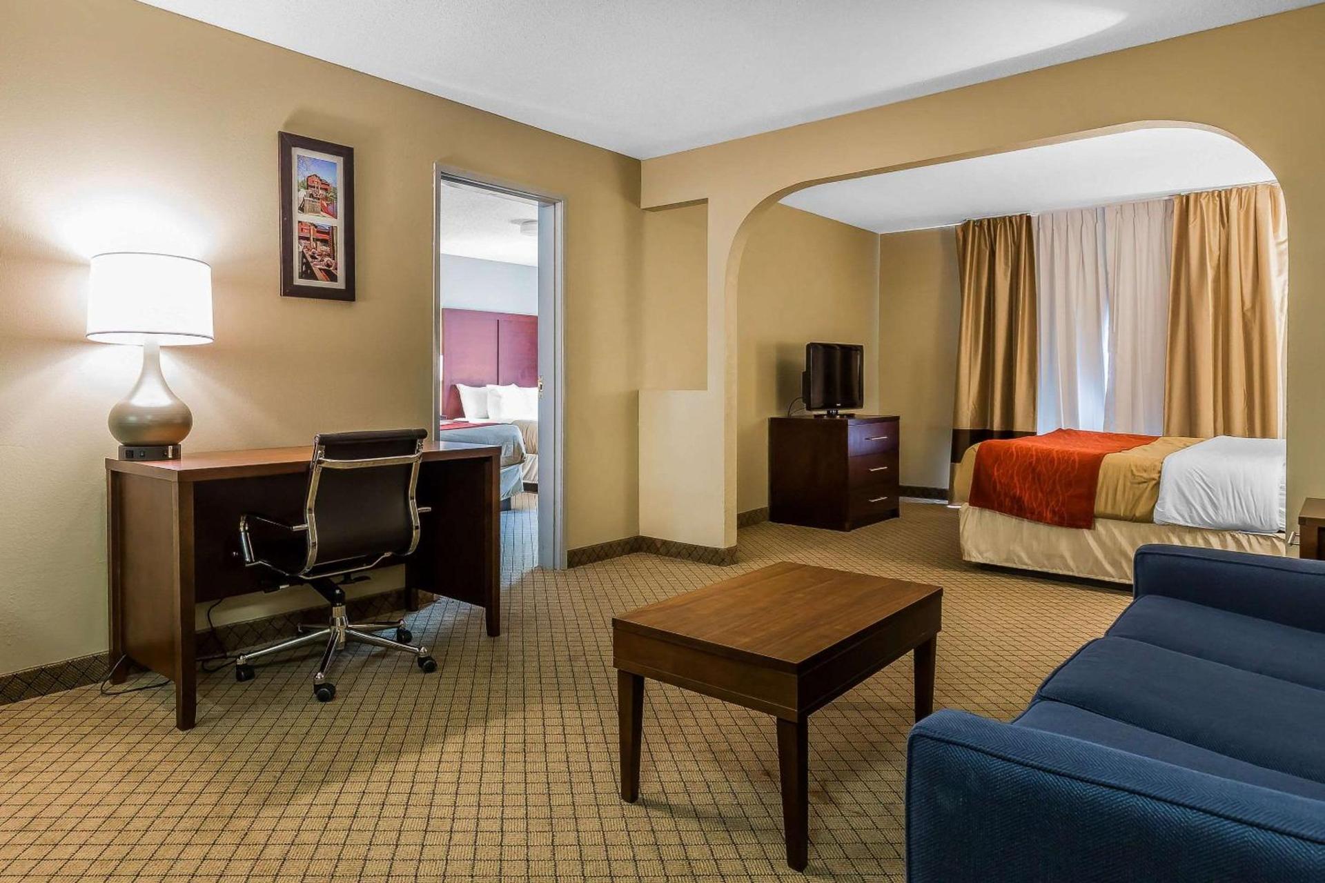 Comfort Inn & Suites Mishawaka-South Bend photo 28