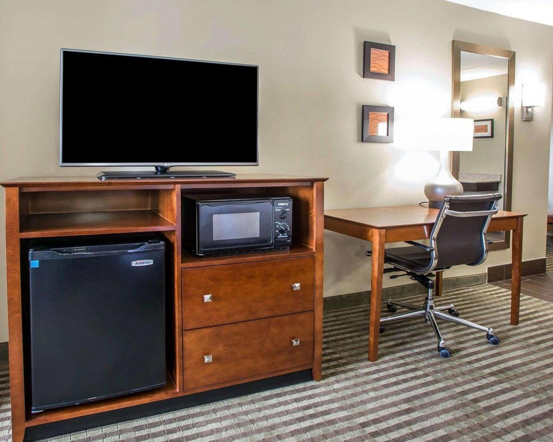 Comfort Inn Hammond I-94 photo 11