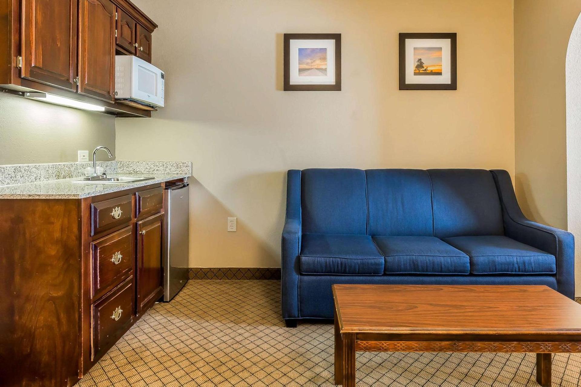 Comfort Inn & Suites Mishawaka-South Bend photo 26