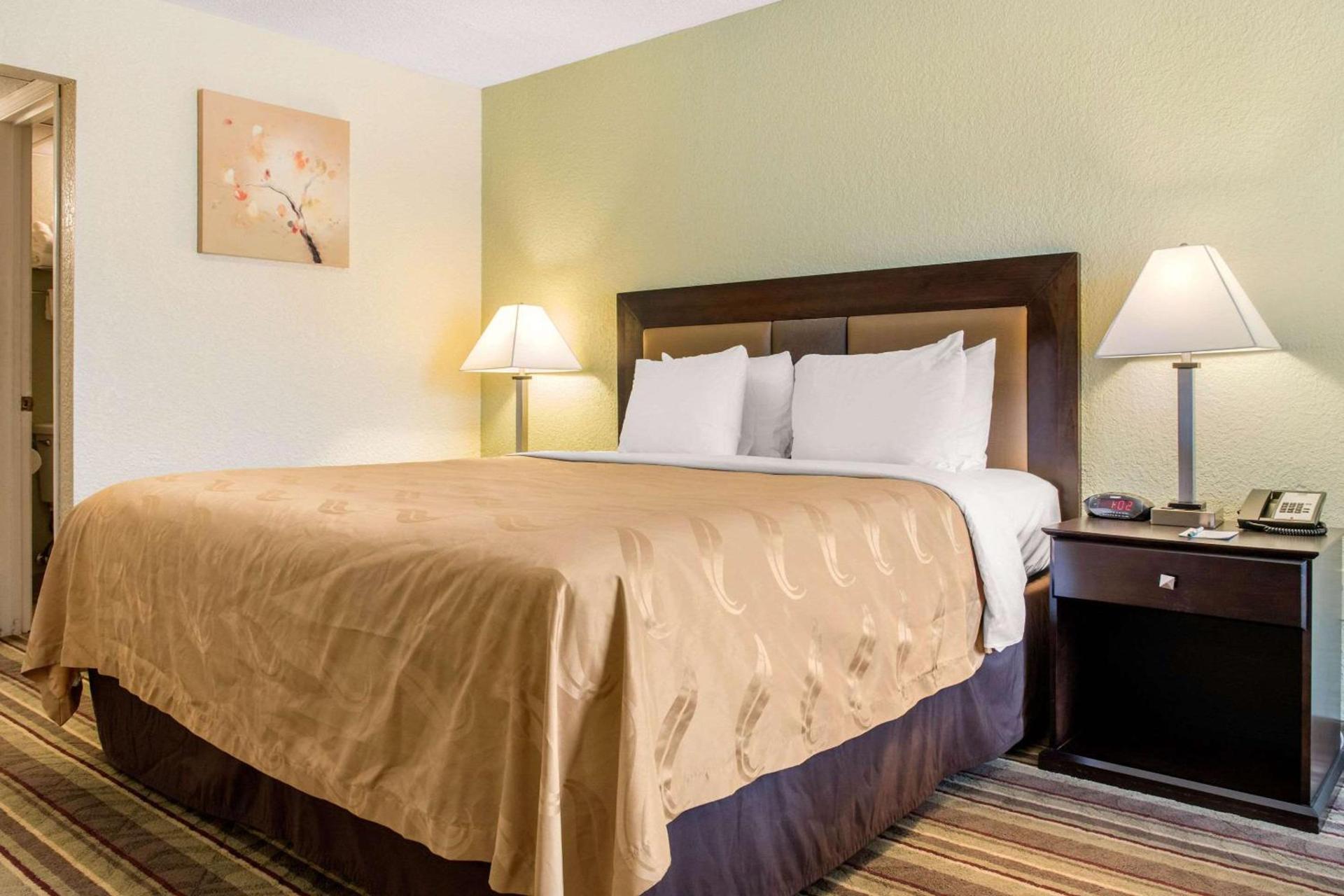 Quality Inn Huntingburg - Jasper photo 16