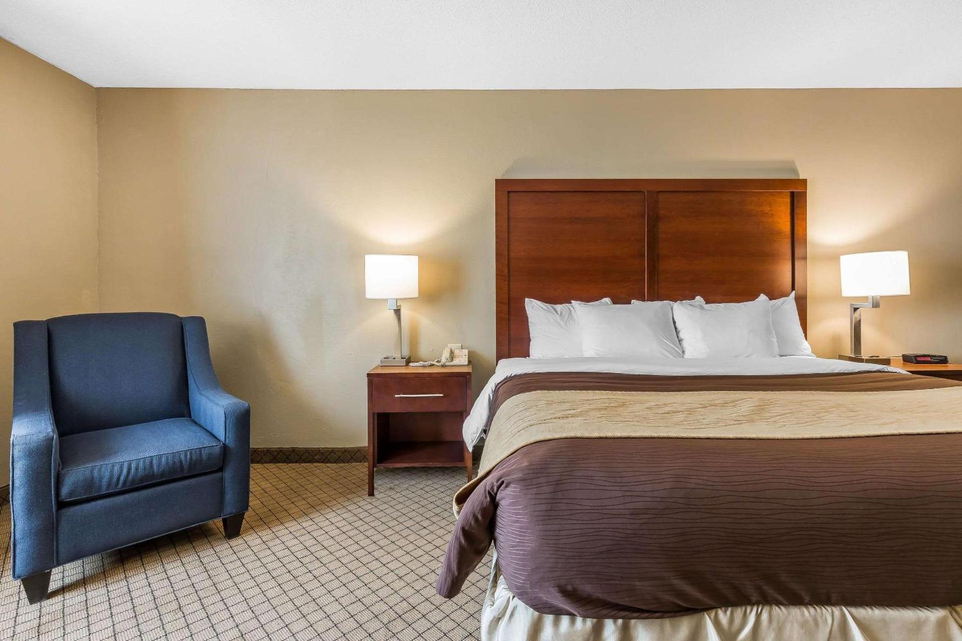 Comfort Inn & Suites Mishawaka-South Bend photo 14