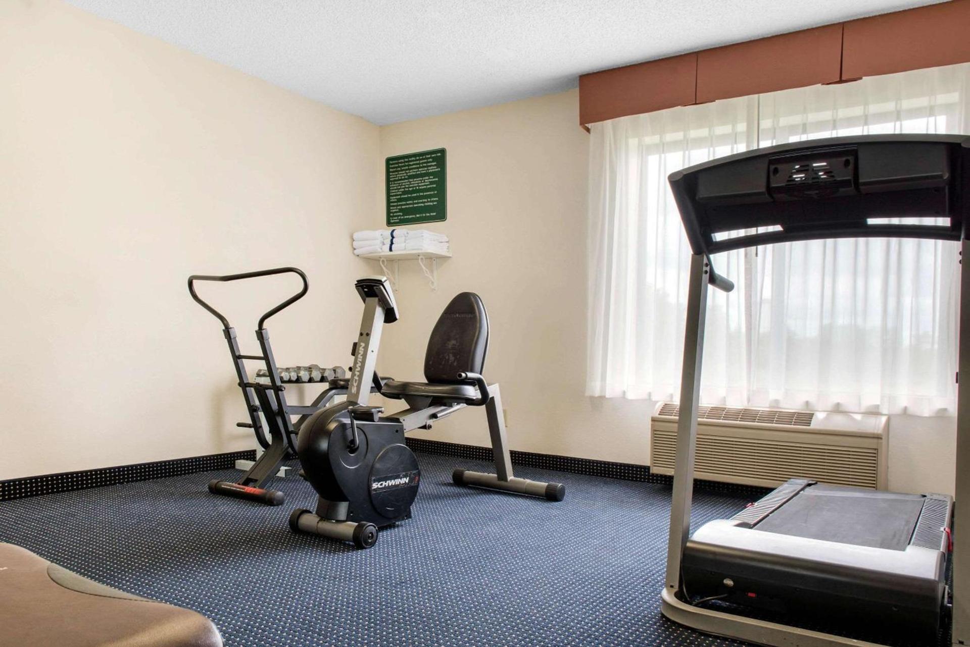 Quality Inn & Suites Anderson I-69 photo 36