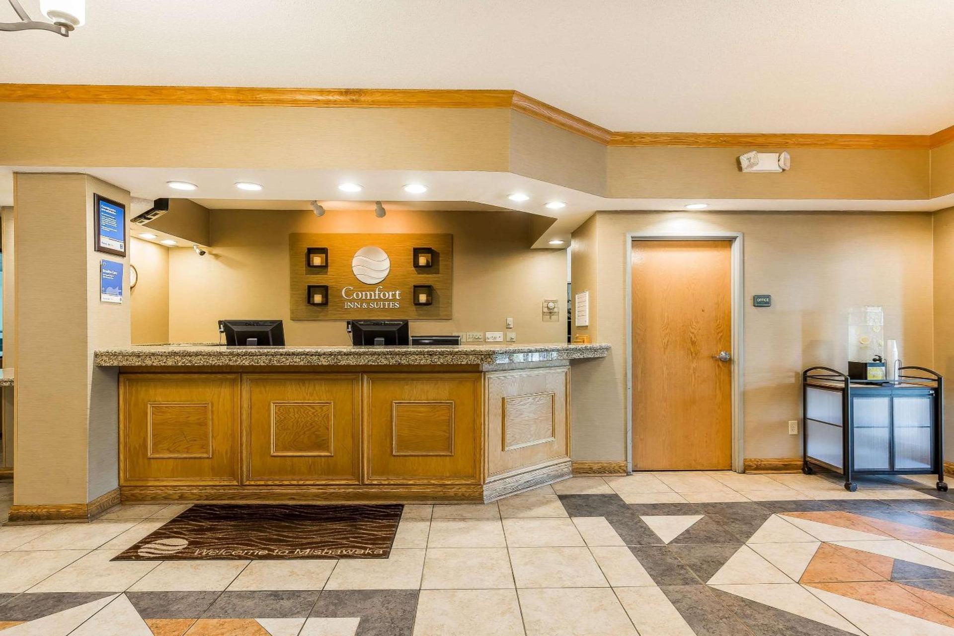 Comfort Inn & Suites Mishawaka-South Bend photo 4