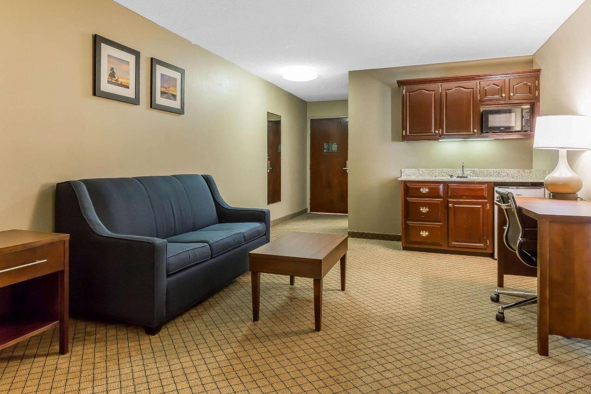 Comfort Inn & Suites Mishawaka-South Bend photo 30