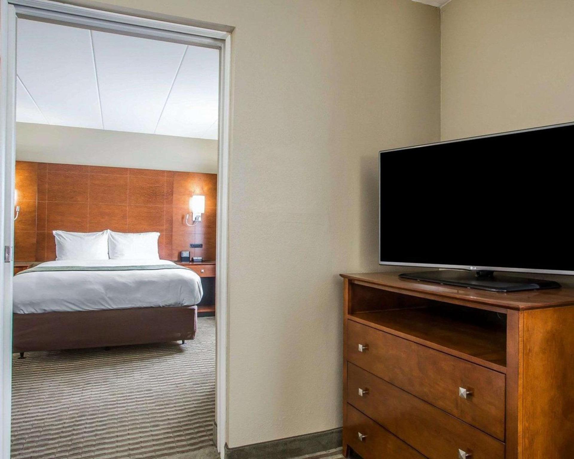 Comfort Inn Hammond I-94 photo 38