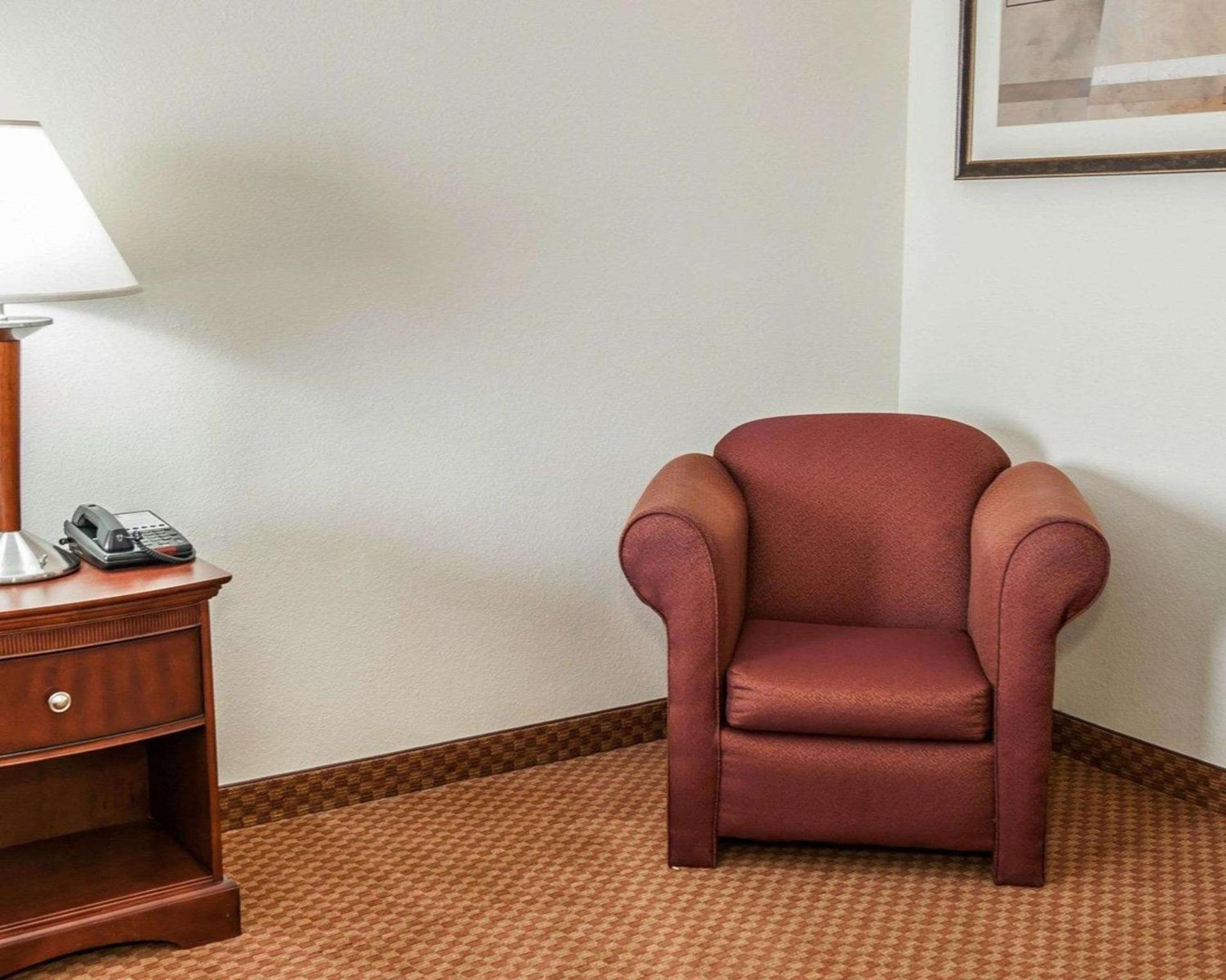 Comfort Suites near Indianapolis Airport photo 22