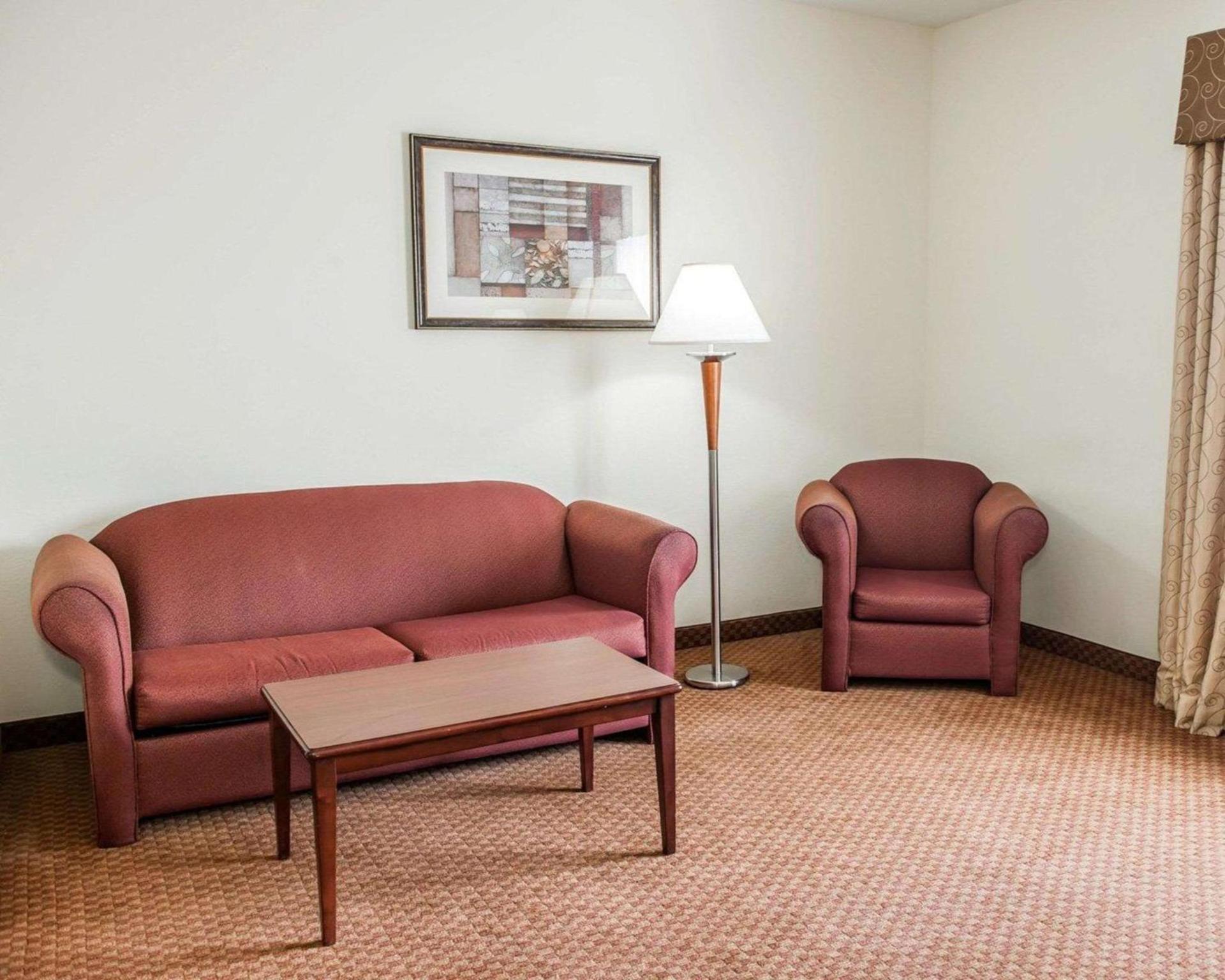 Comfort Suites near Indianapolis Airport photo 21