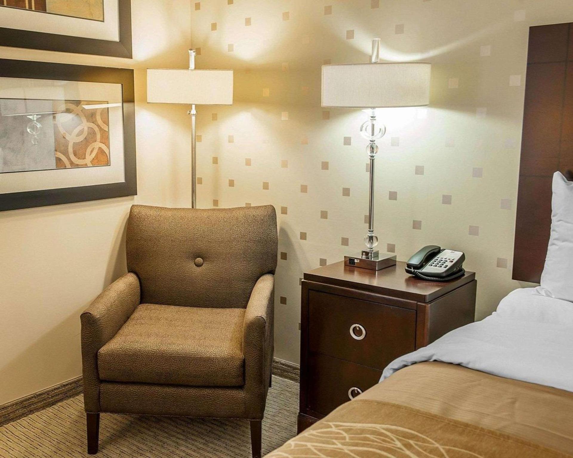 Comfort Inn Bloomington near University photo 16