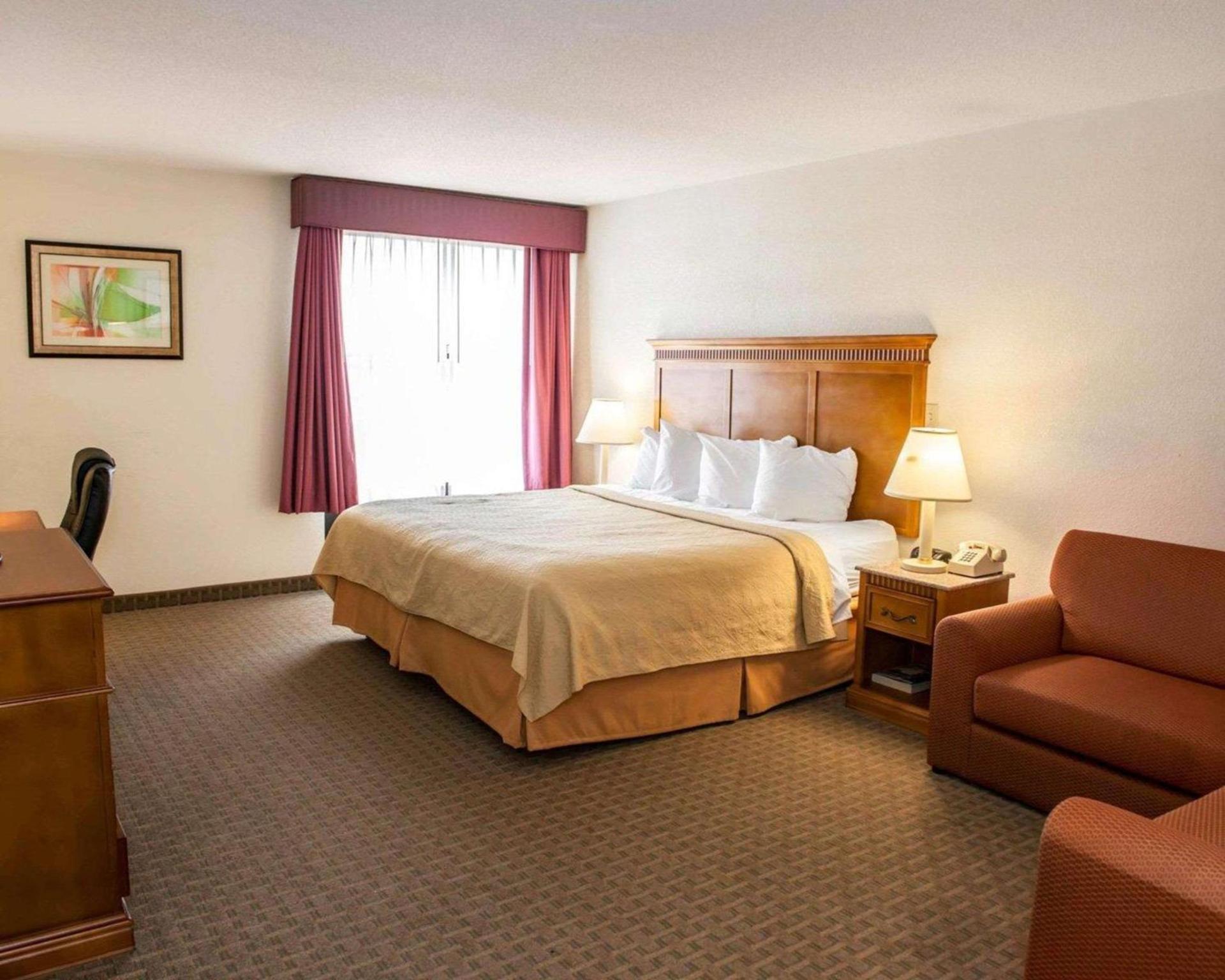 Quality Inn & Suites Indianapolis Northwest photo 15