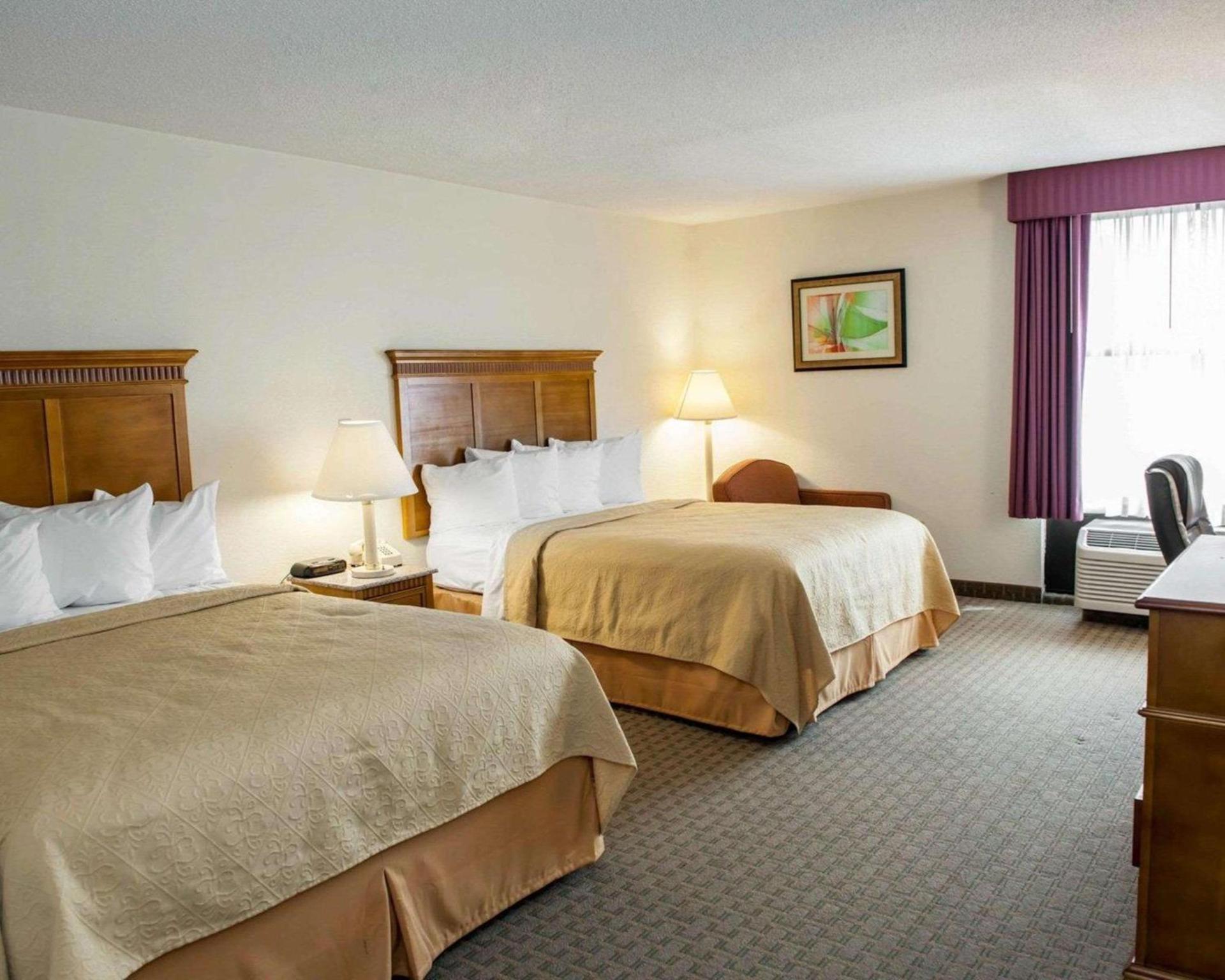 Quality Inn & Suites Indianapolis Northwest photo 23