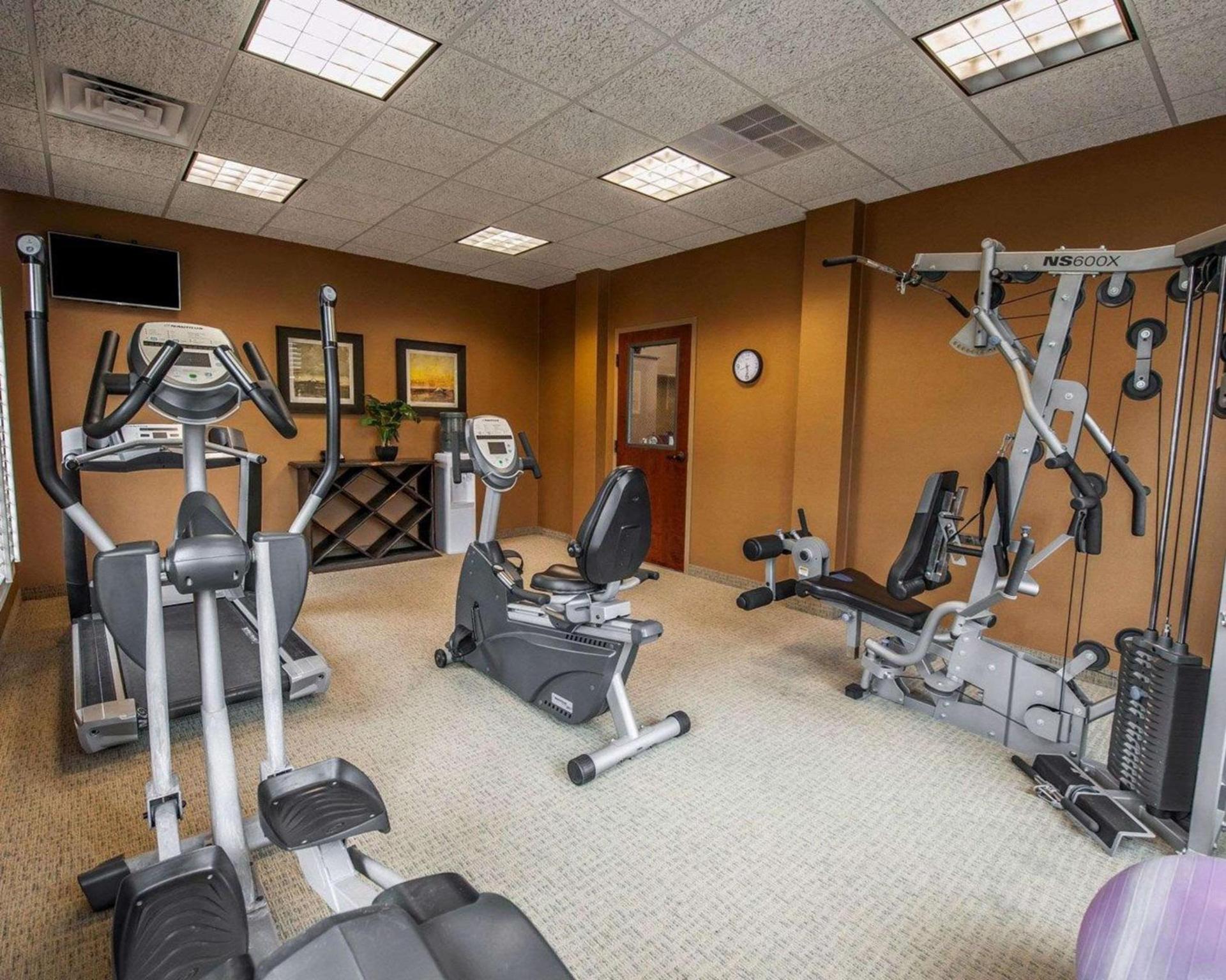 Comfort Inn Bloomington near University photo 27