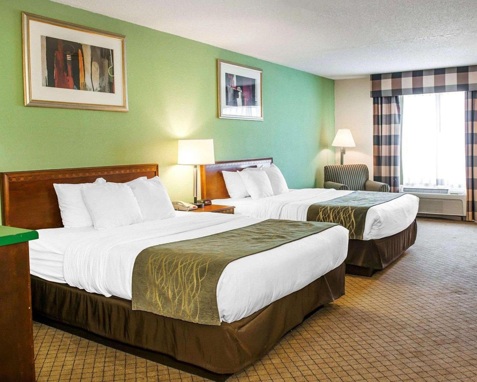 Comfort Inn Goshen photo 12