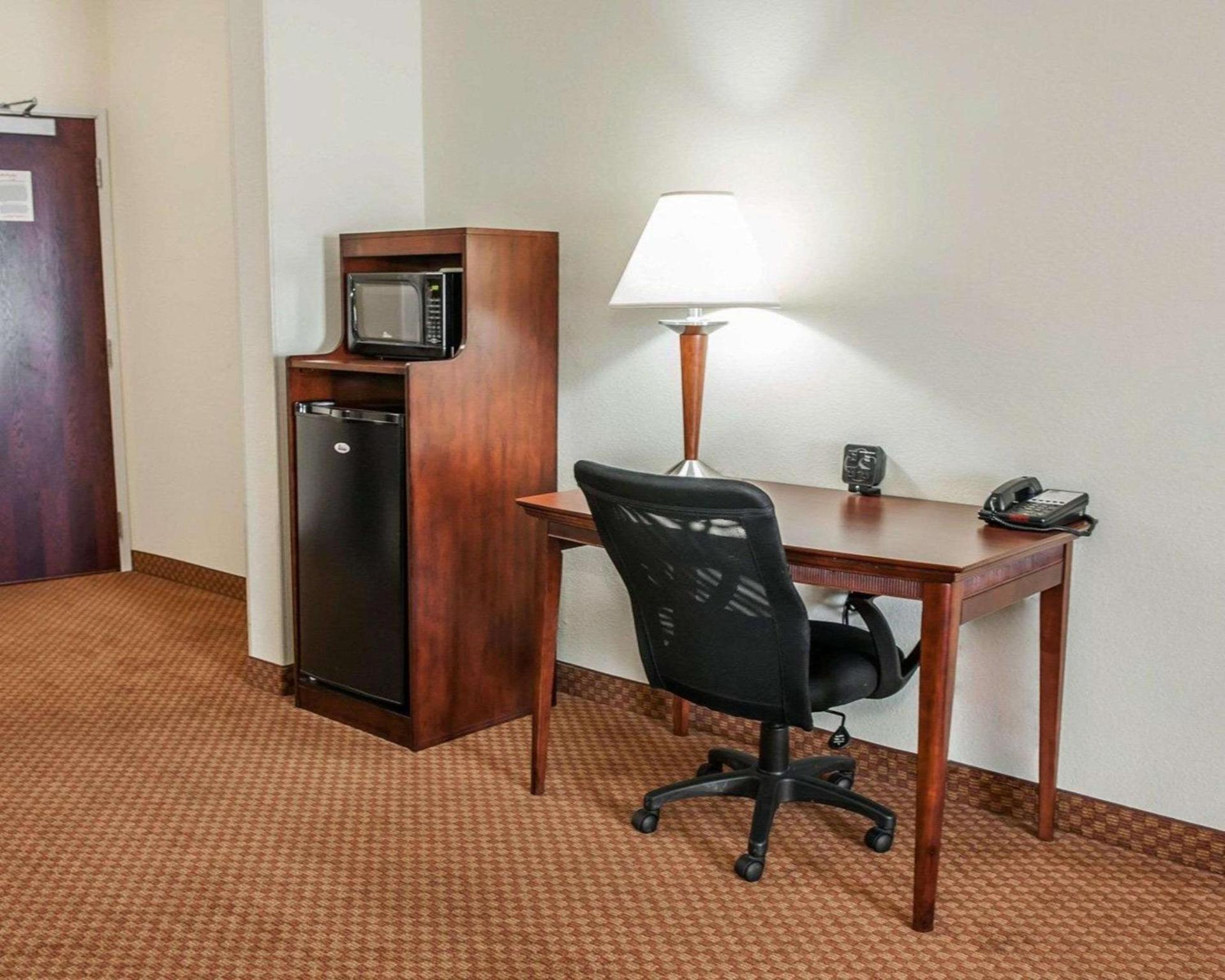 Comfort Suites near Indianapolis Airport photo 23