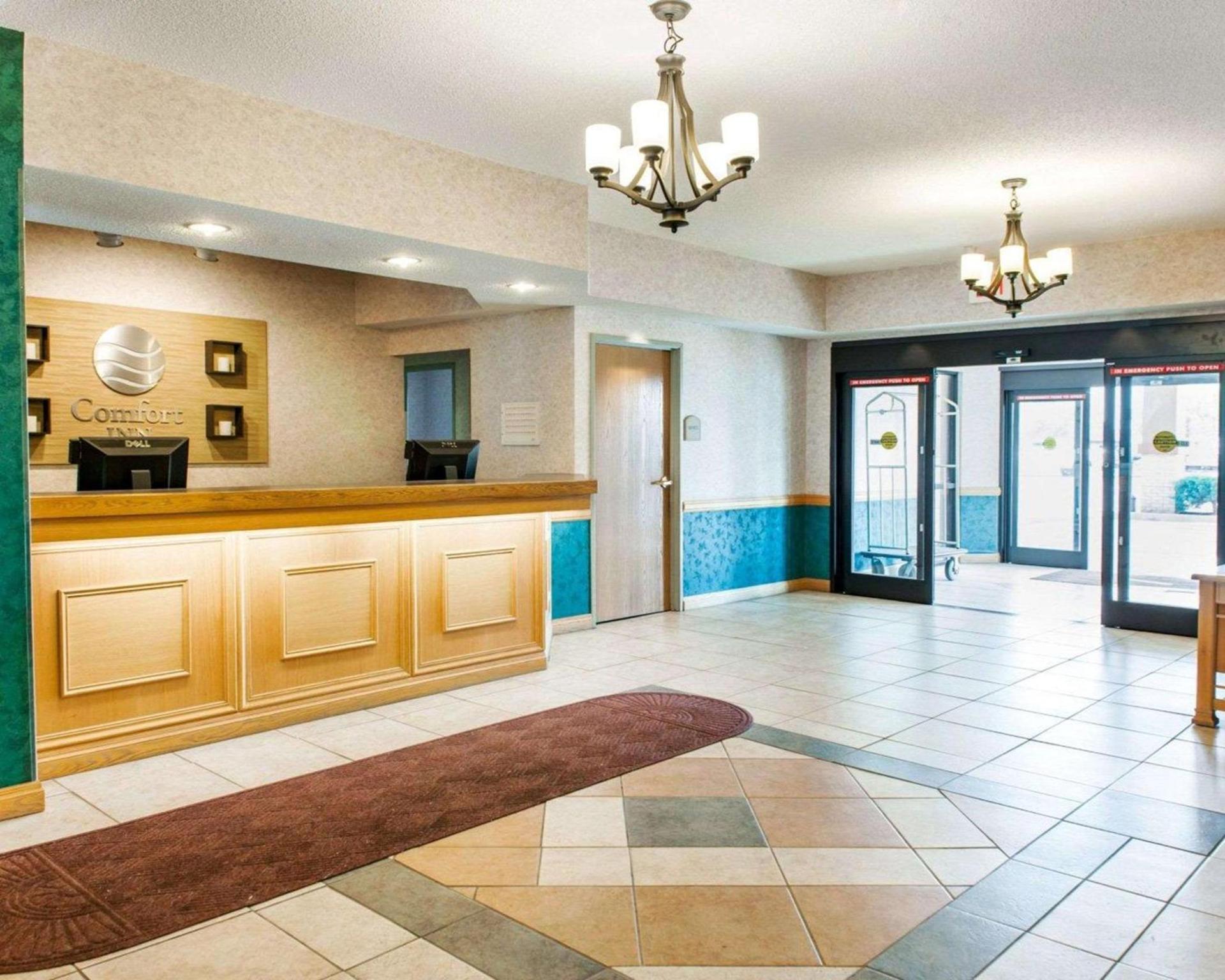 Comfort Inn Goshen photo 2