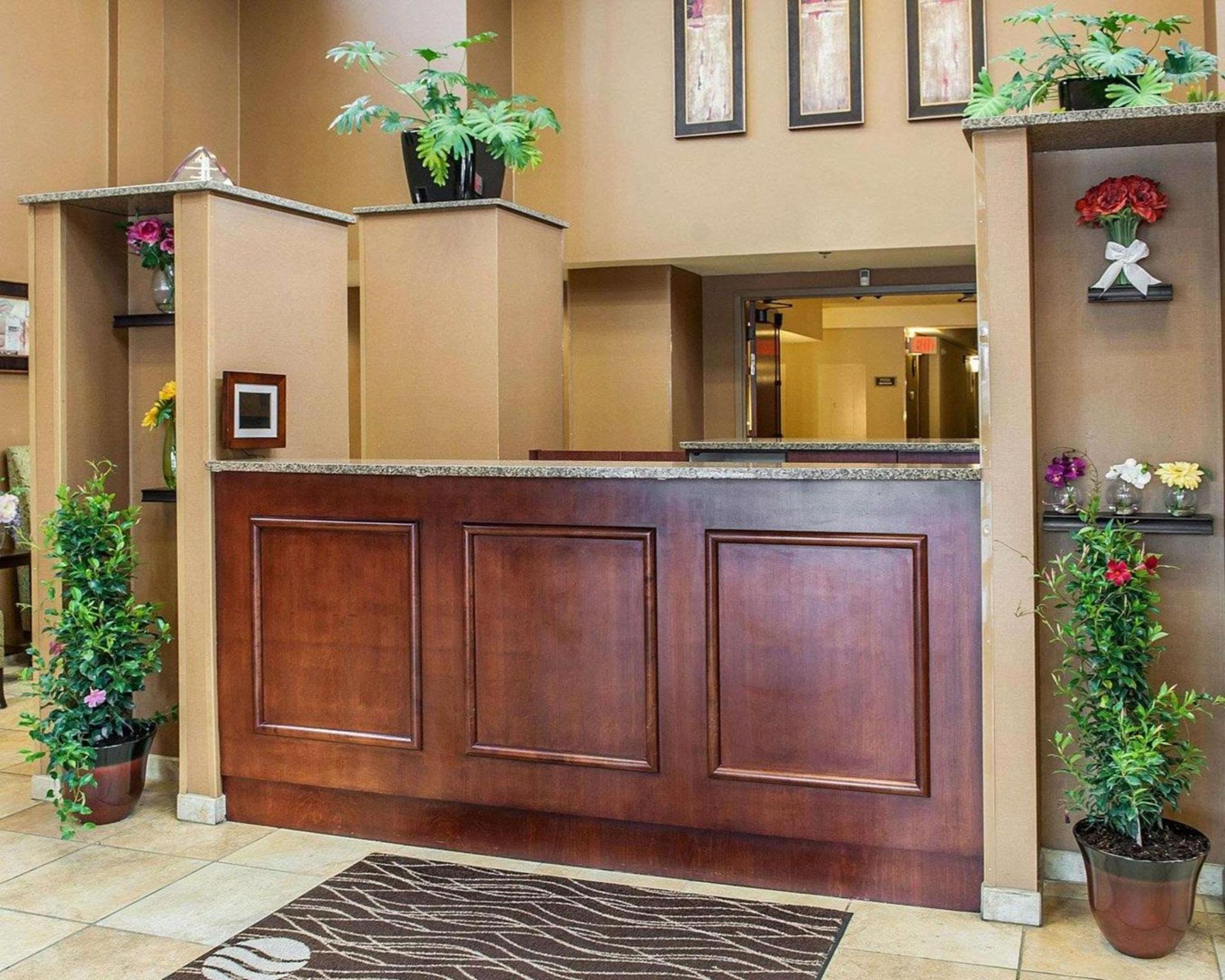 Comfort Inn Bloomington near University photo 3