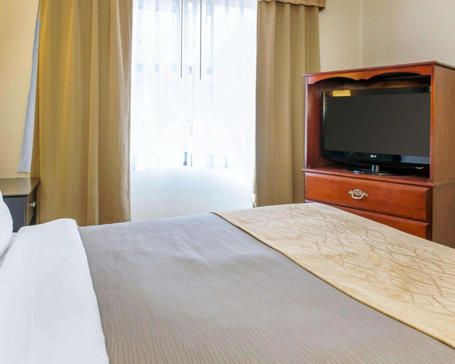 Comfort Inn Near Ouabache State Park photo 44