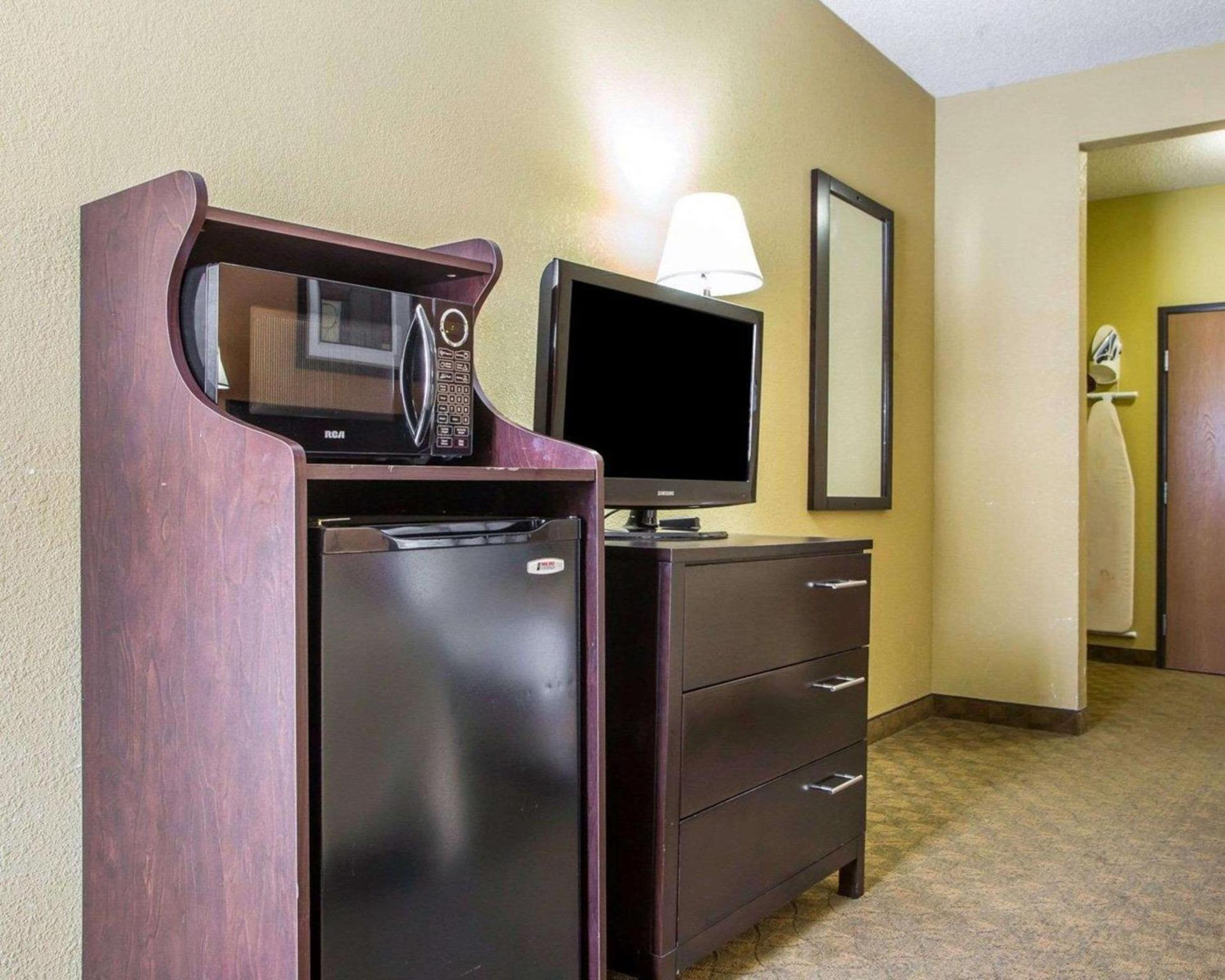 Quality Inn Merrillville photo 9