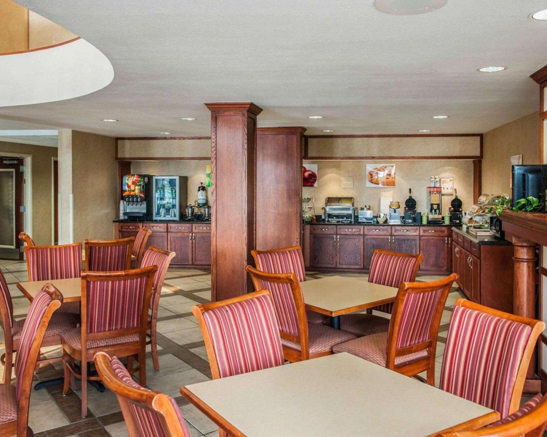 Quality Inn Castleton photo 19