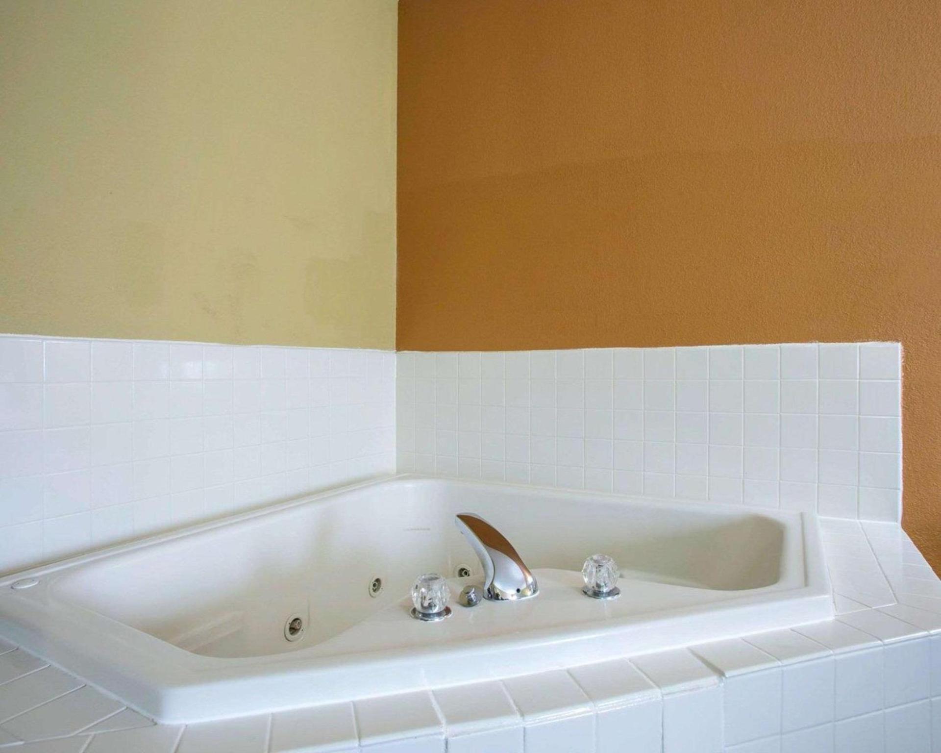 Quality Inn Merrillville photo 11