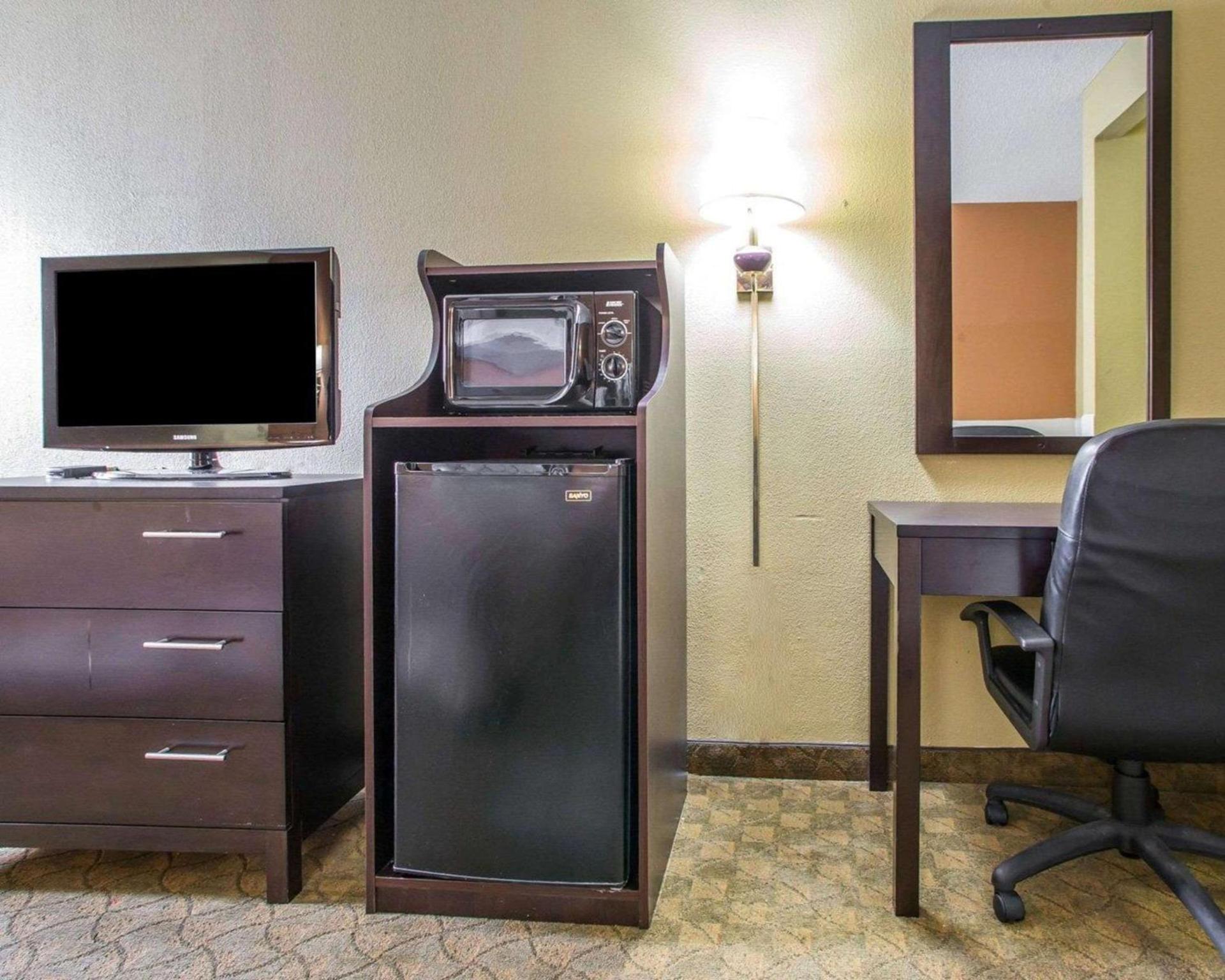 Quality Inn Merrillville photo 14