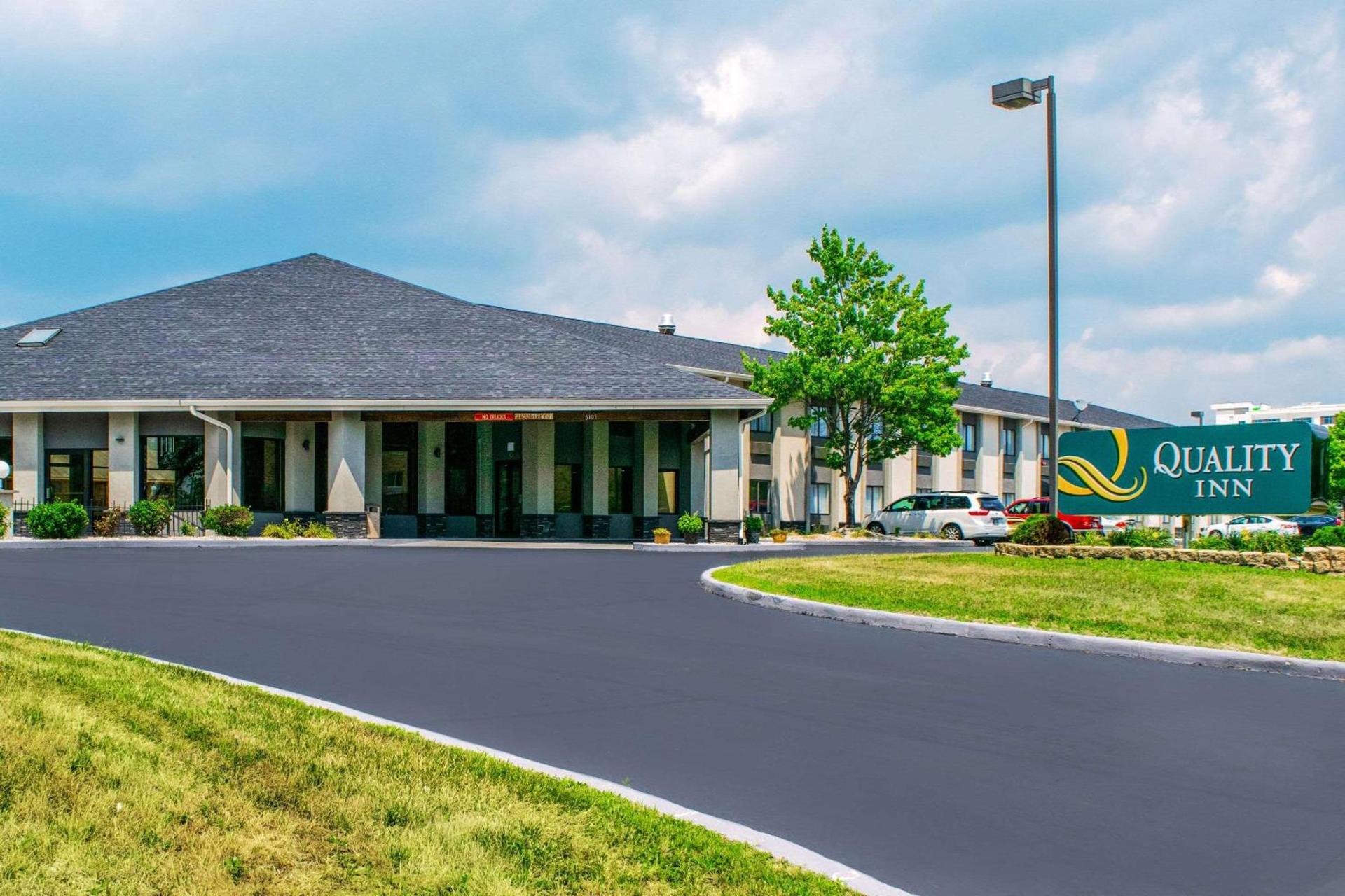 Quality Inn Plainfield - Indianapolis West photo 2