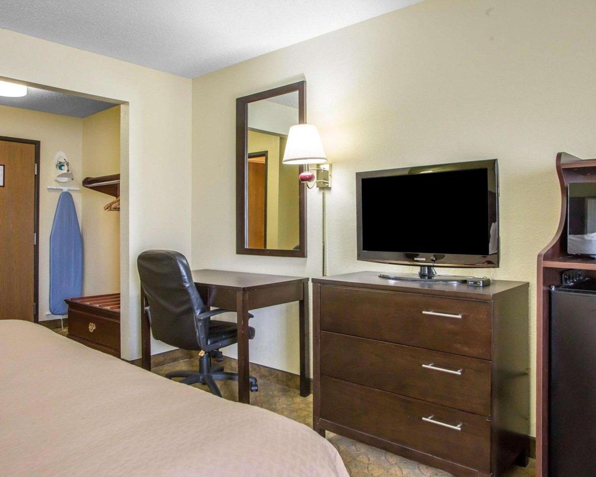 Quality Inn Merrillville photo 7