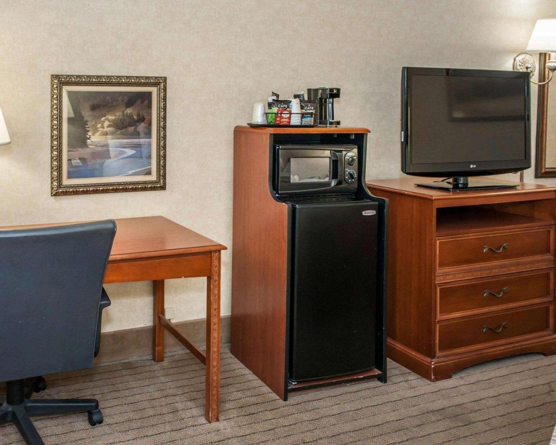 Quality Inn Castleton photo 7