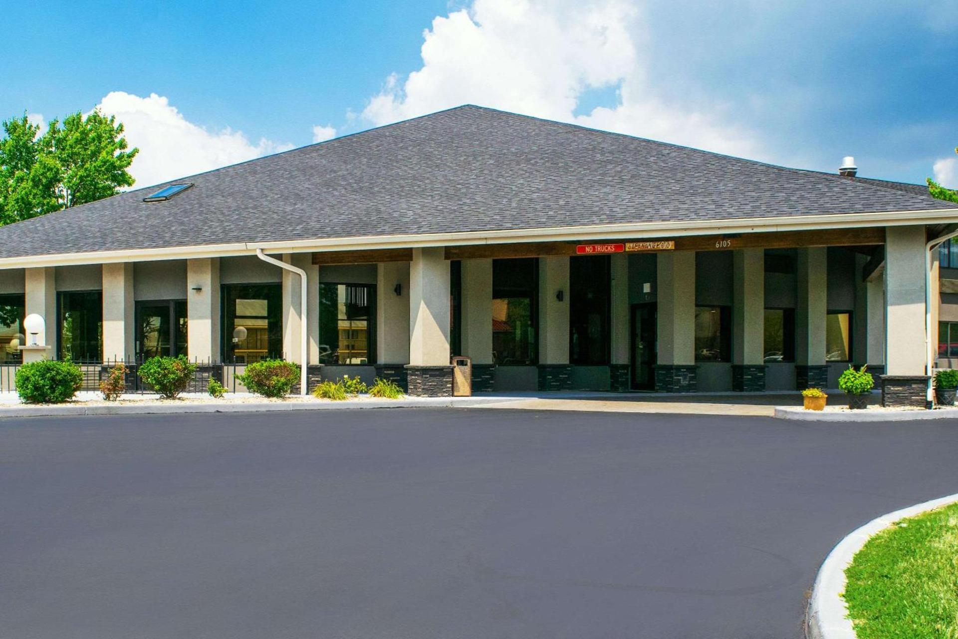 Quality Inn Plainfield - Indianapolis West photo 3