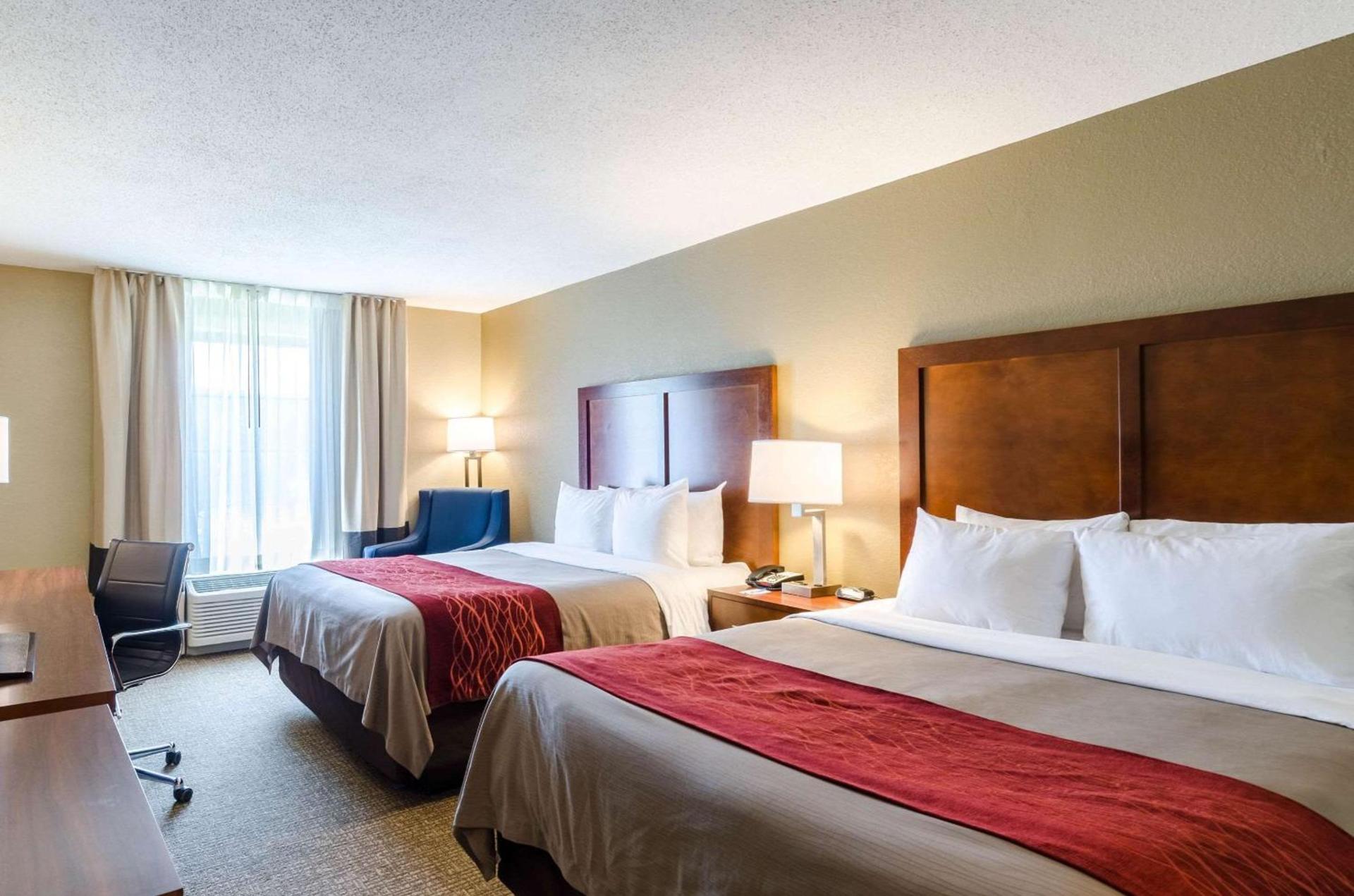Comfort Inn Randolph-Boston photo 24