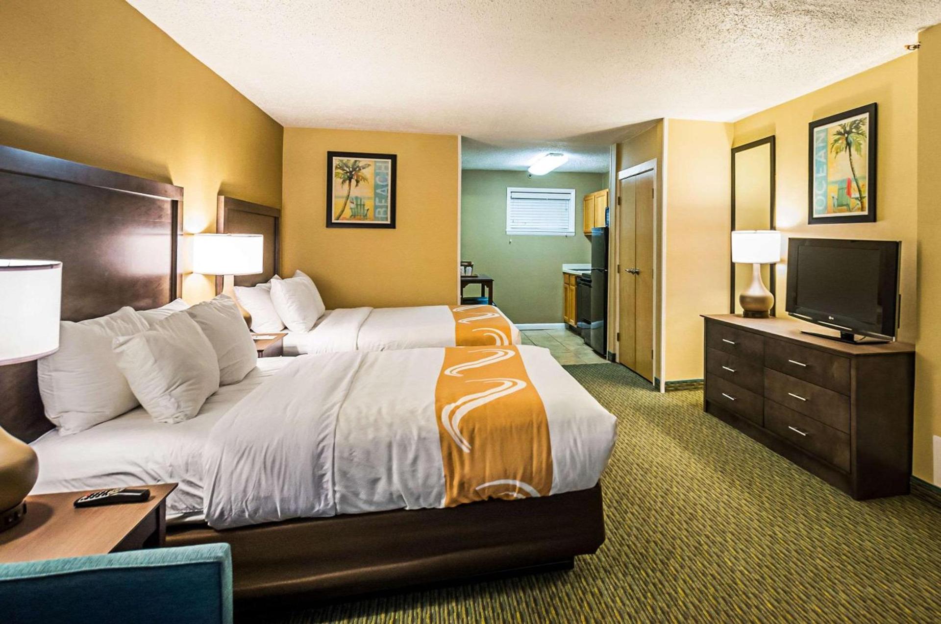 Quality Inn Oceanfront photo 31