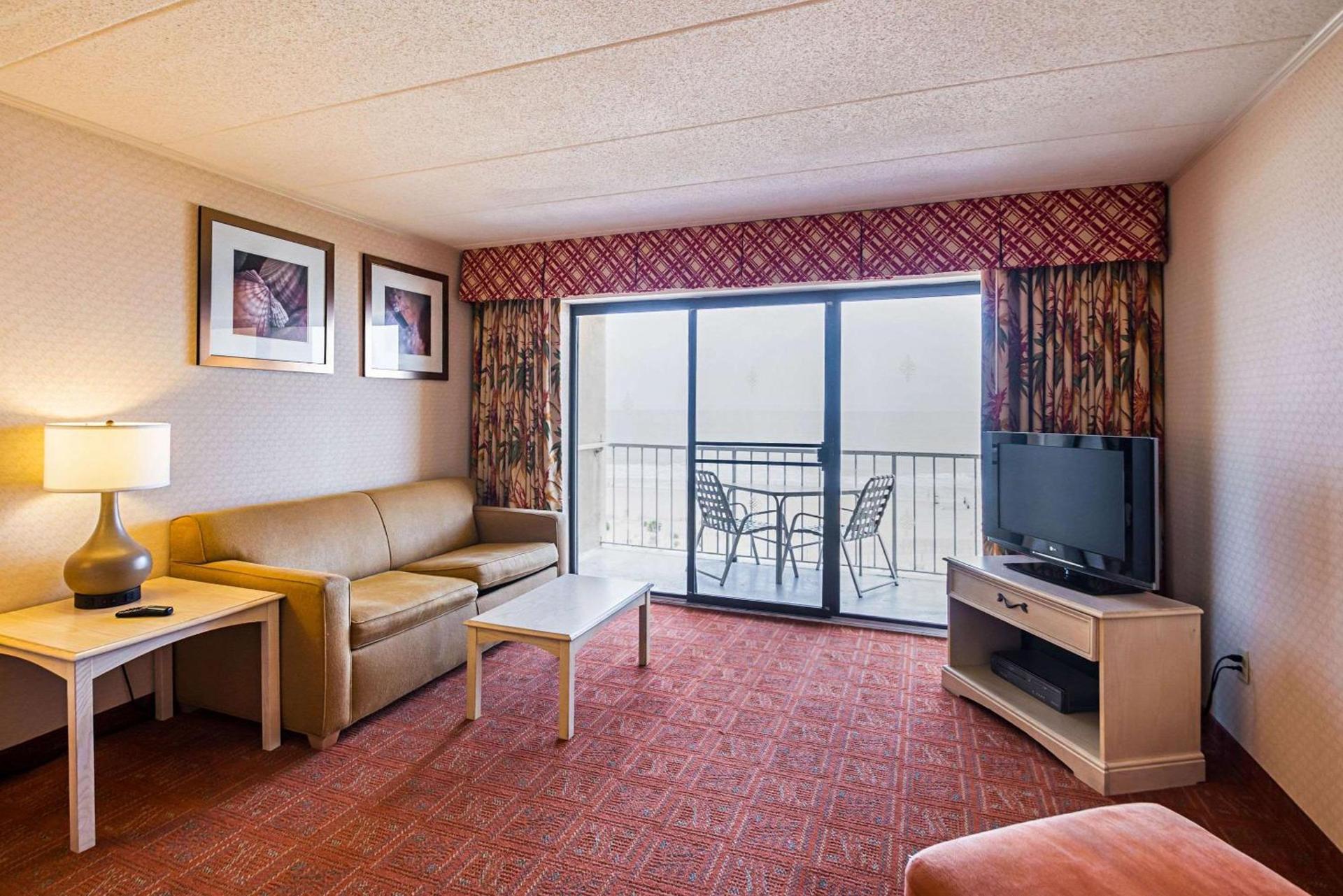 Quality Inn Oceanfront photo 20