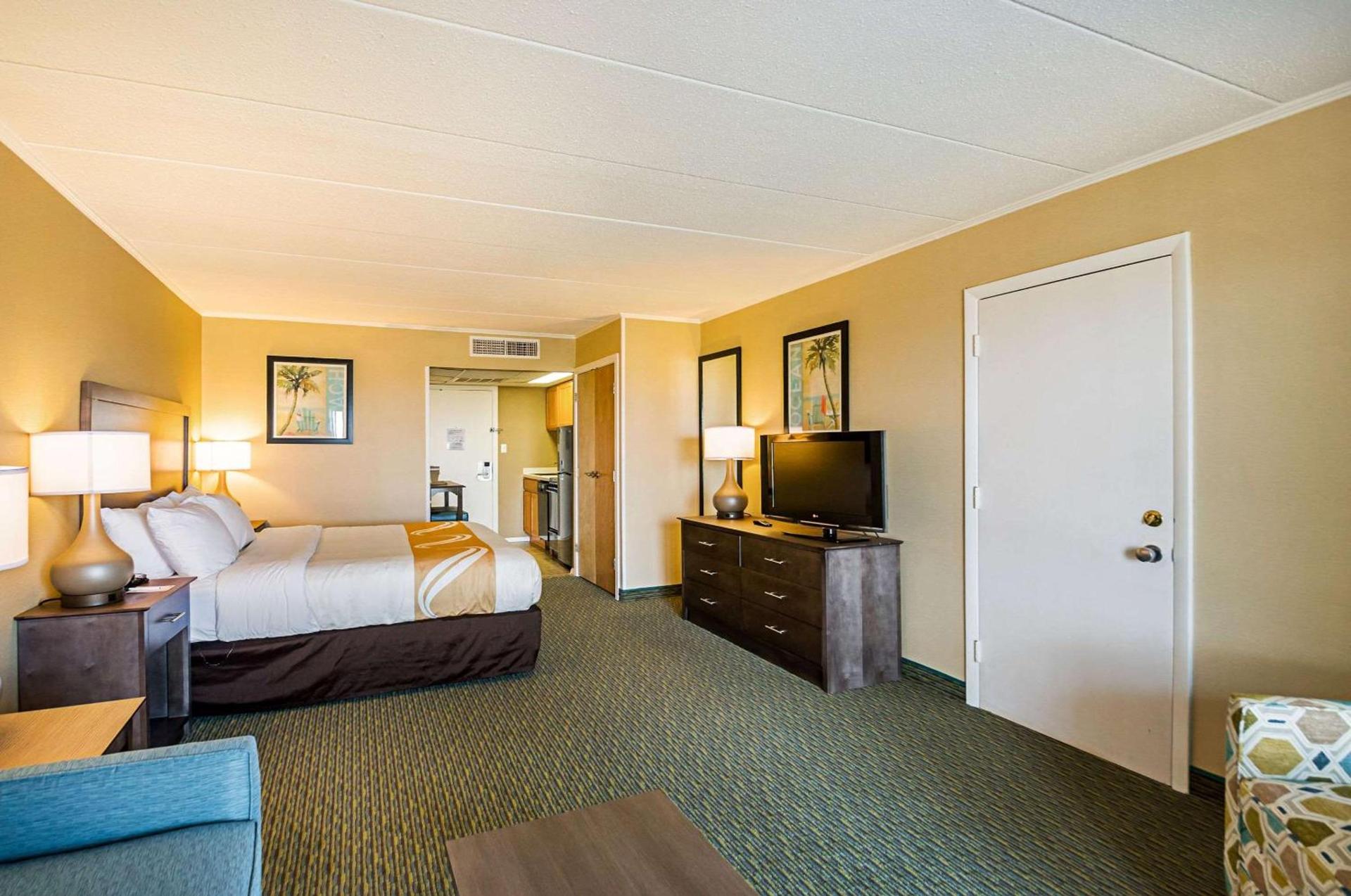 Quality Inn Oceanfront photo 35