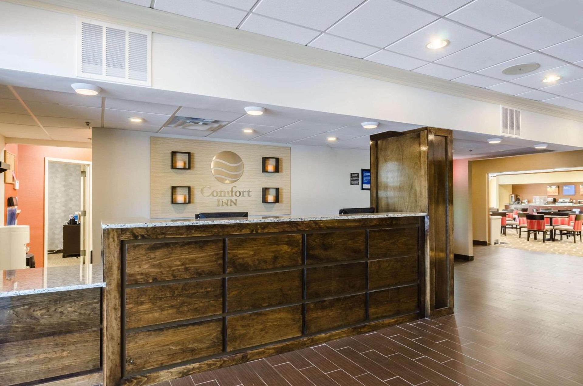 Comfort Inn Randolph-Boston photo 6