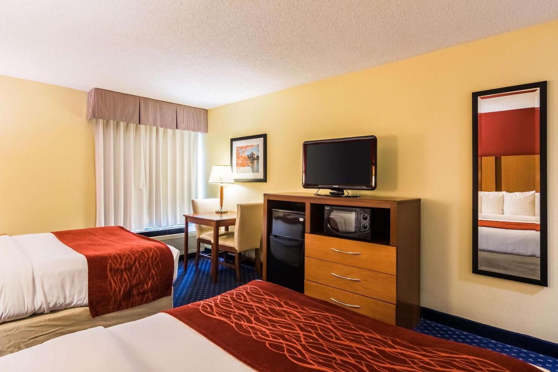 Fairfield by Marriott Inn & Suites Clinton photo 11