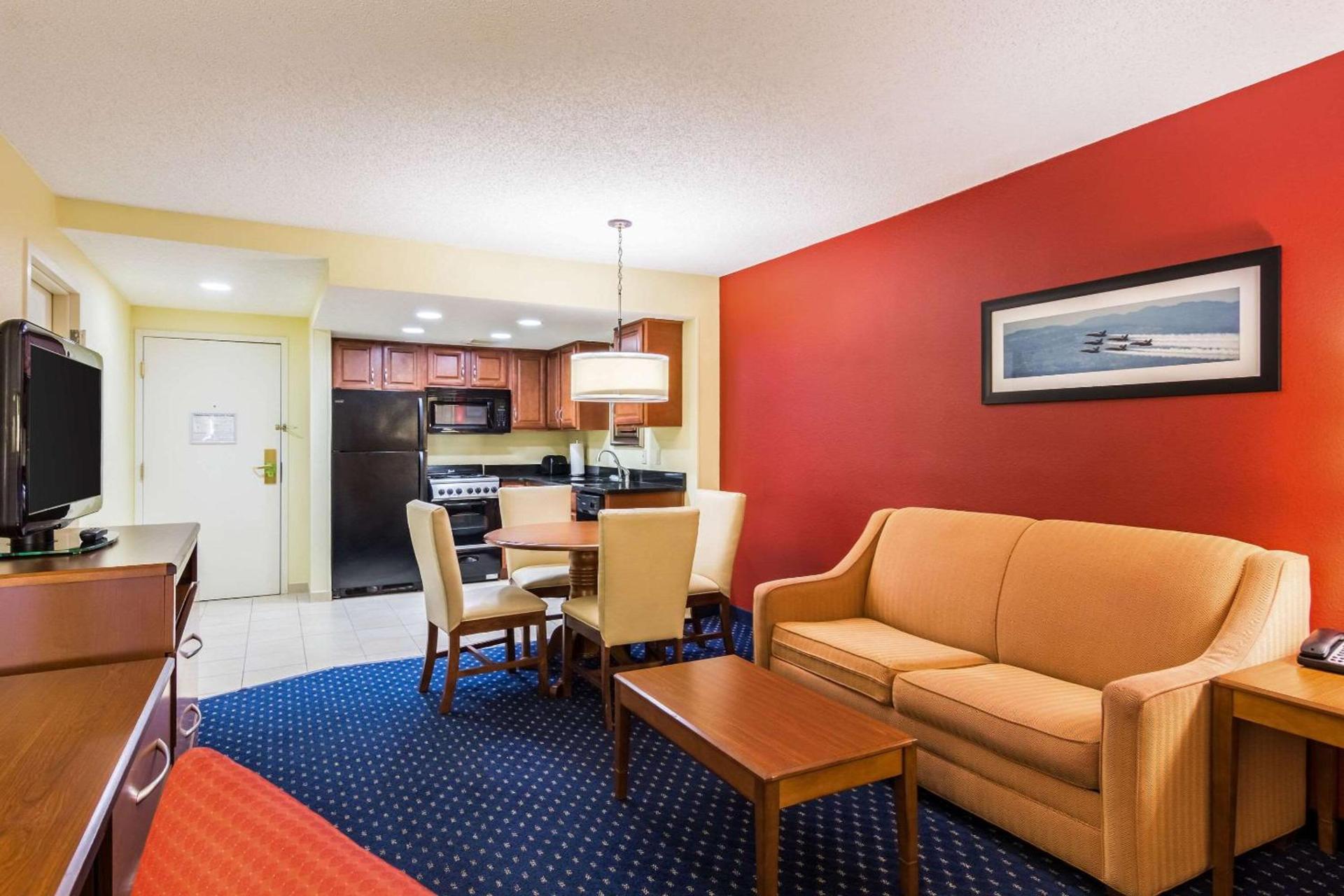 Fairfield by Marriott Inn & Suites Clinton photo 20