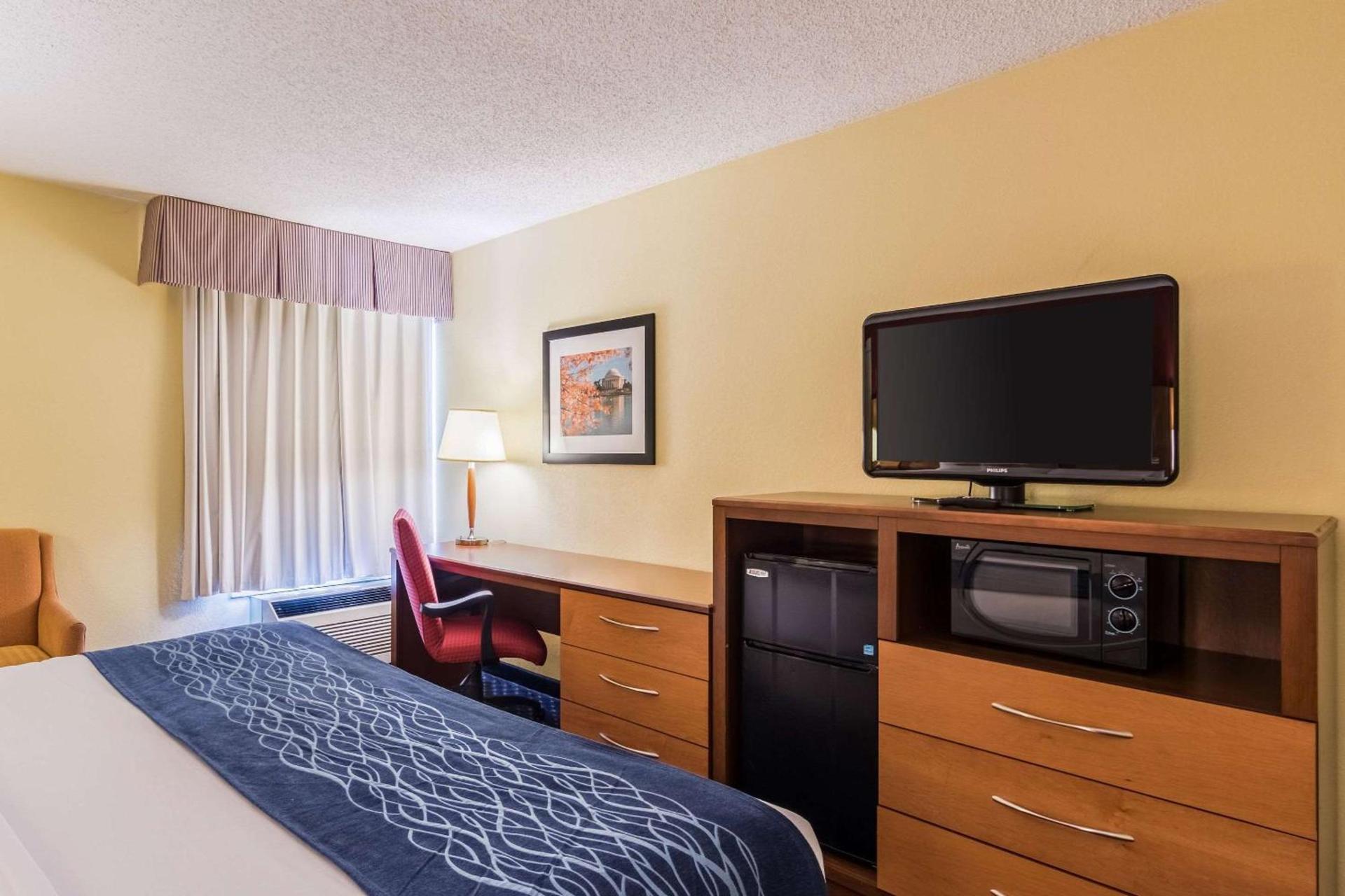 Fairfield by Marriott Inn & Suites Clinton photo 13