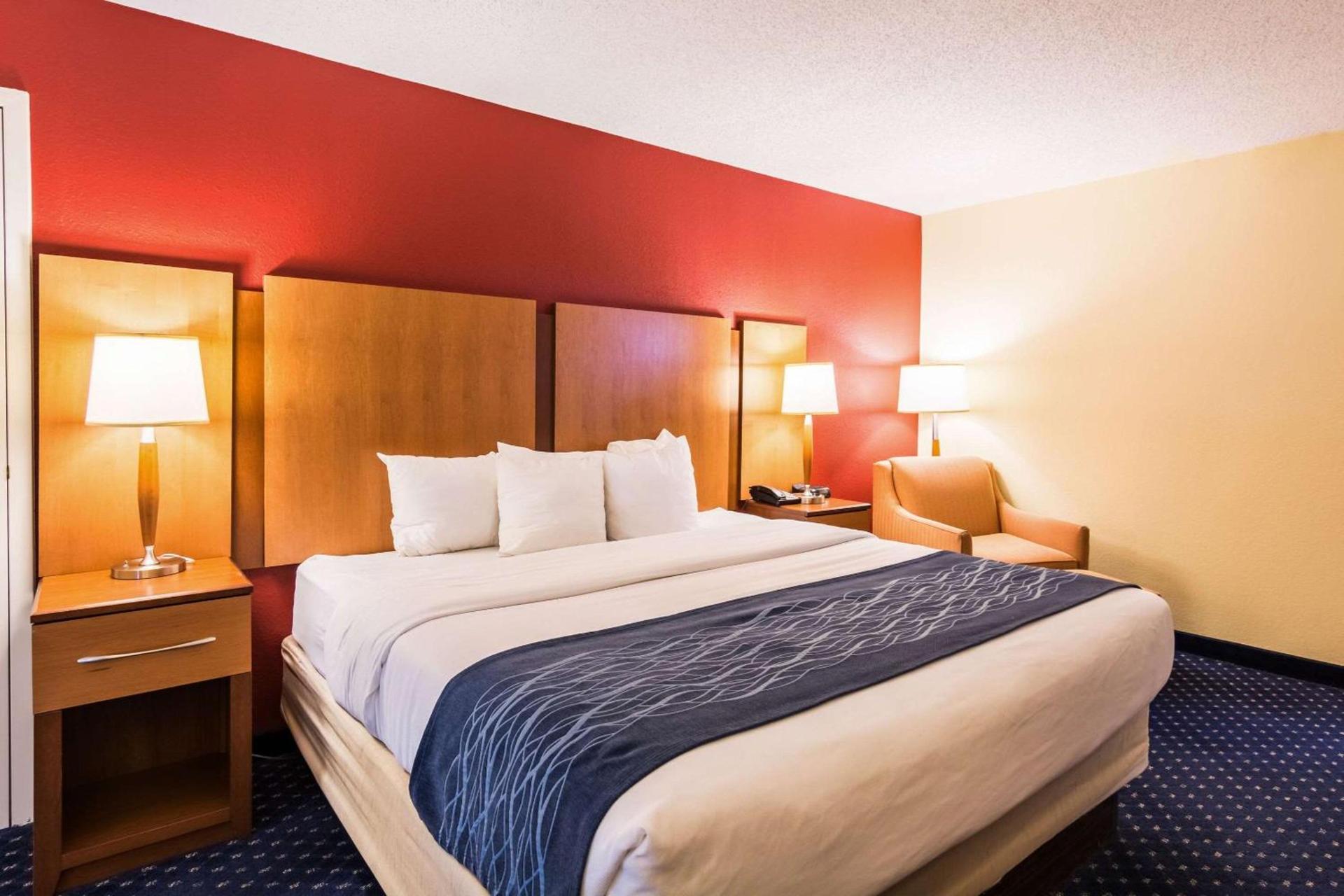 Fairfield by Marriott Inn & Suites Clinton photo 24