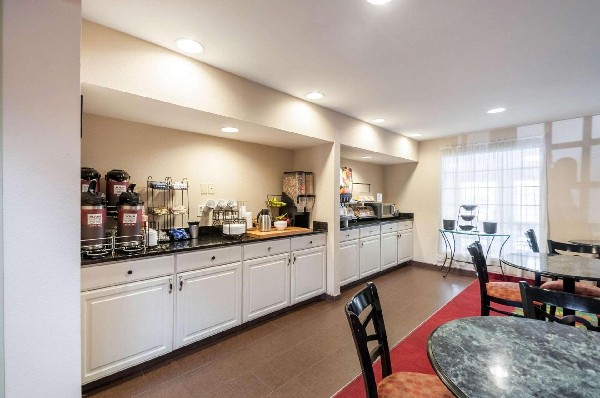Candlewood Suites Frederick by IHG photo 23
