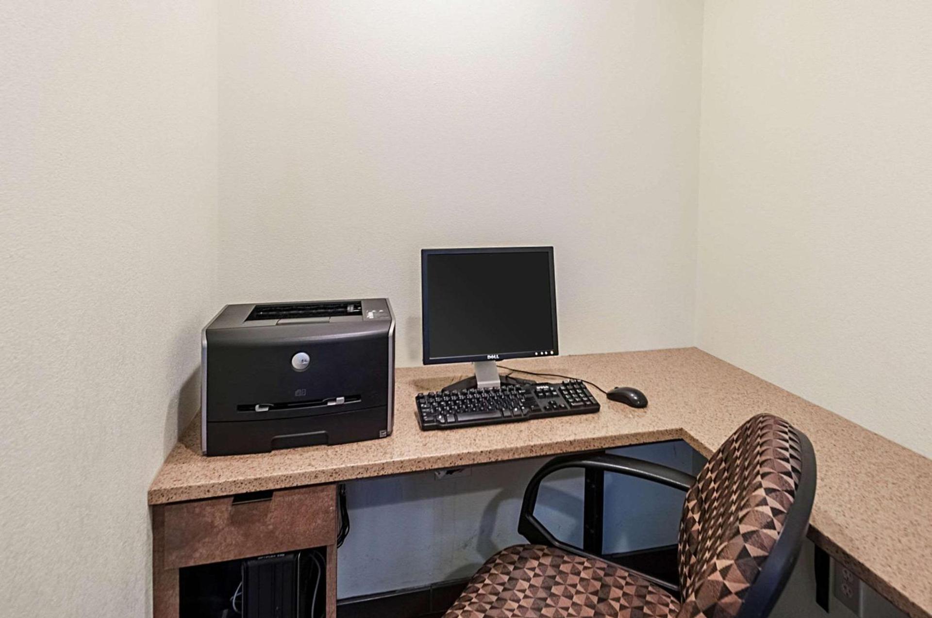 Candlewood Suites Frederick by IHG photo 21