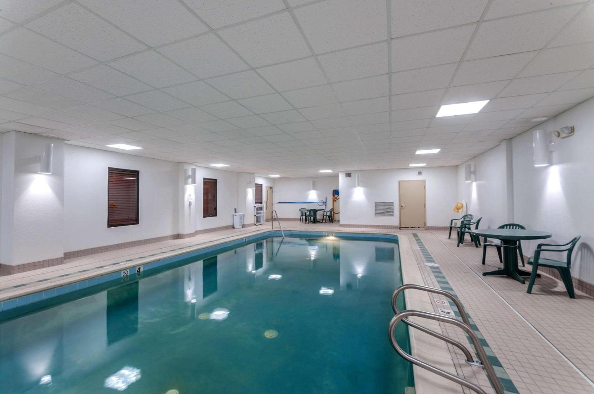 Quality Inn & Suites Bel Air I-95 Exit 77A photo 21
