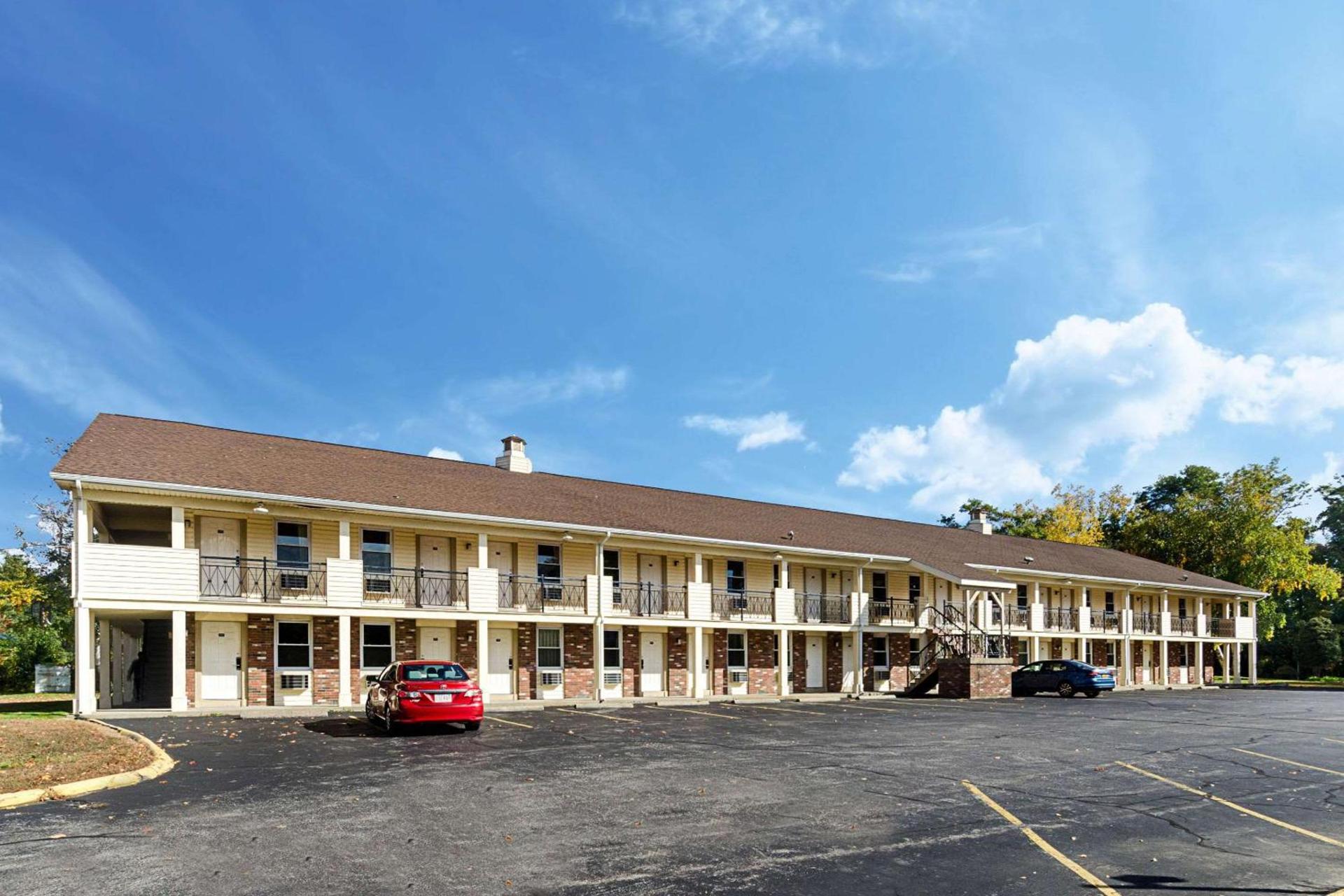 Econo Lodge Sturbridge Route 20 photo 5