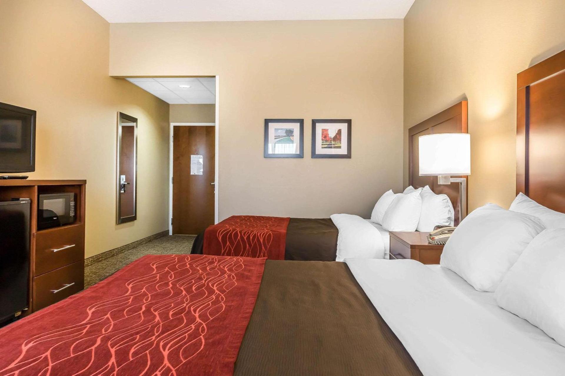 Comfort Inn Frederick - Ballenger Creek photo 11