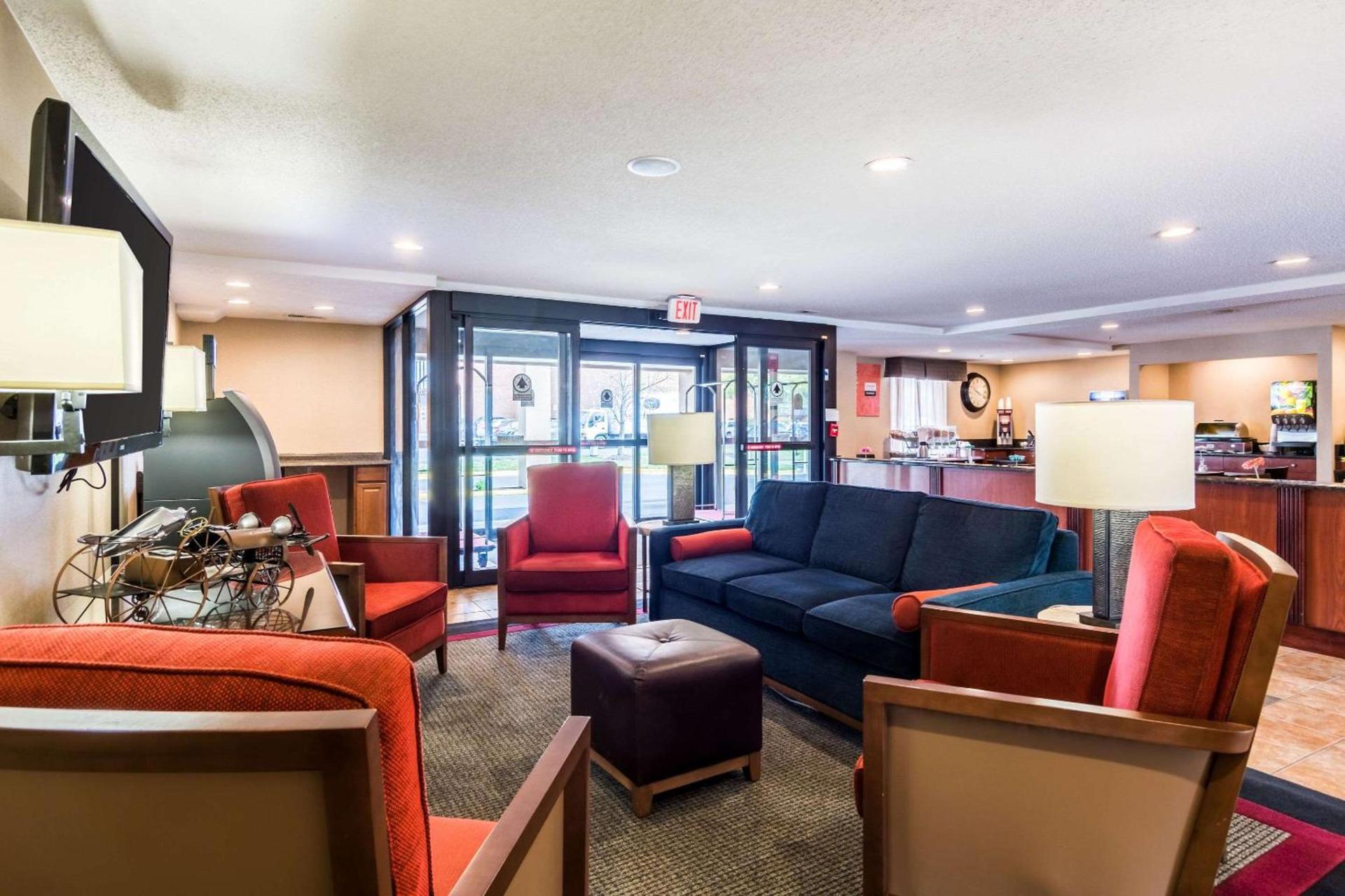 Fairfield by Marriott Inn & Suites Clinton photo 3