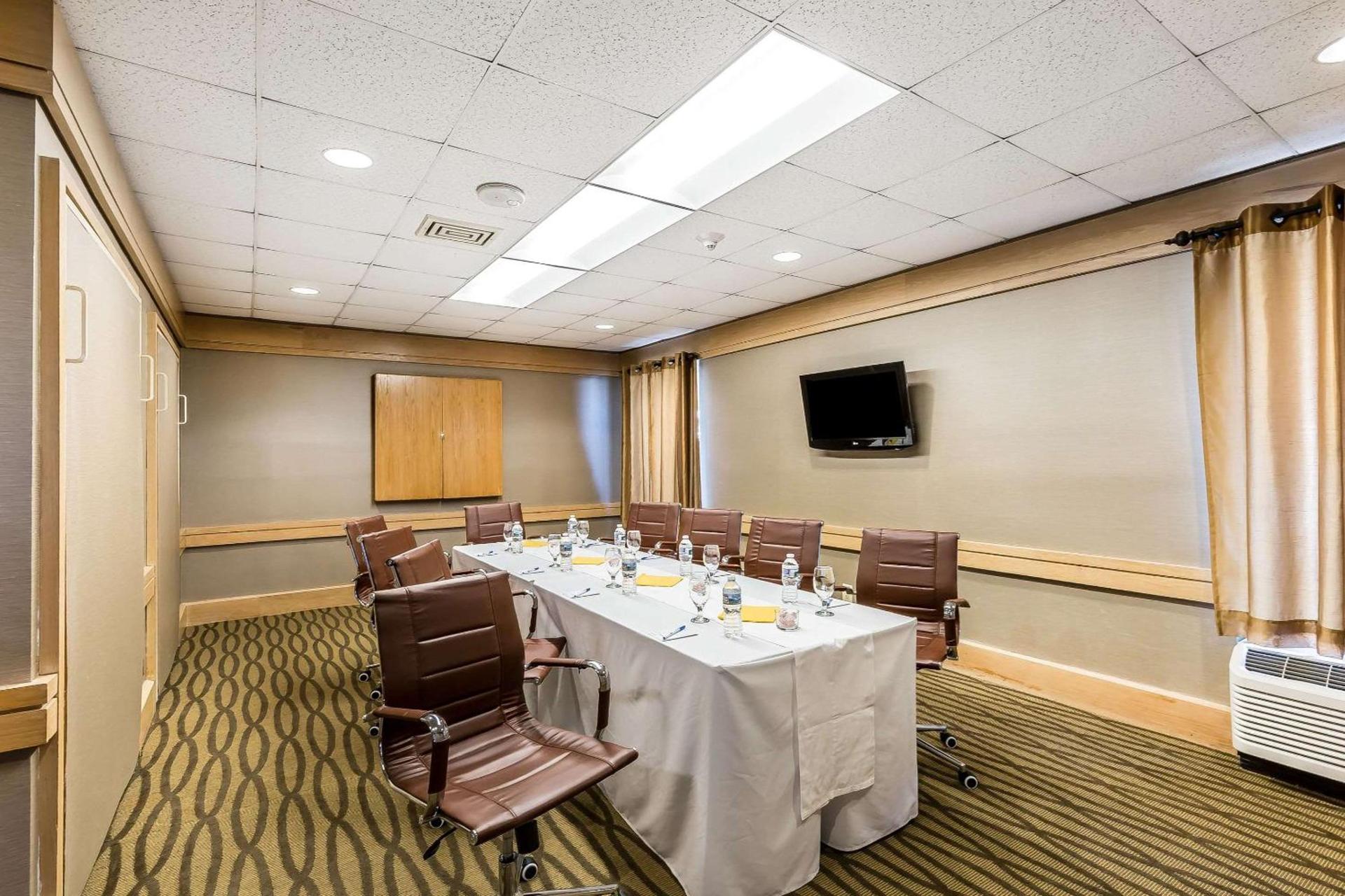 Comfort Inn Shady Grove - Gaithersburg - Rockville photo 27